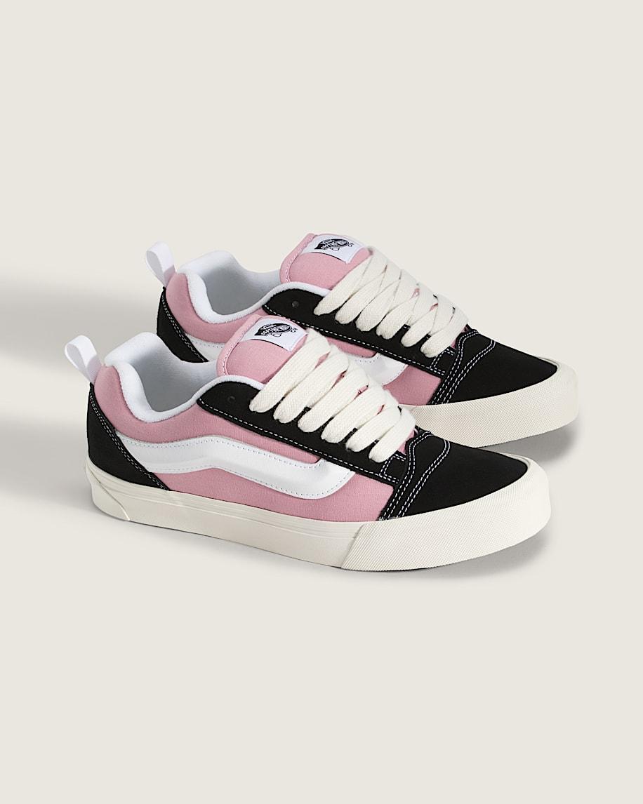 Knu Skool Shoe in Black / Pink| Vans US Product Image
