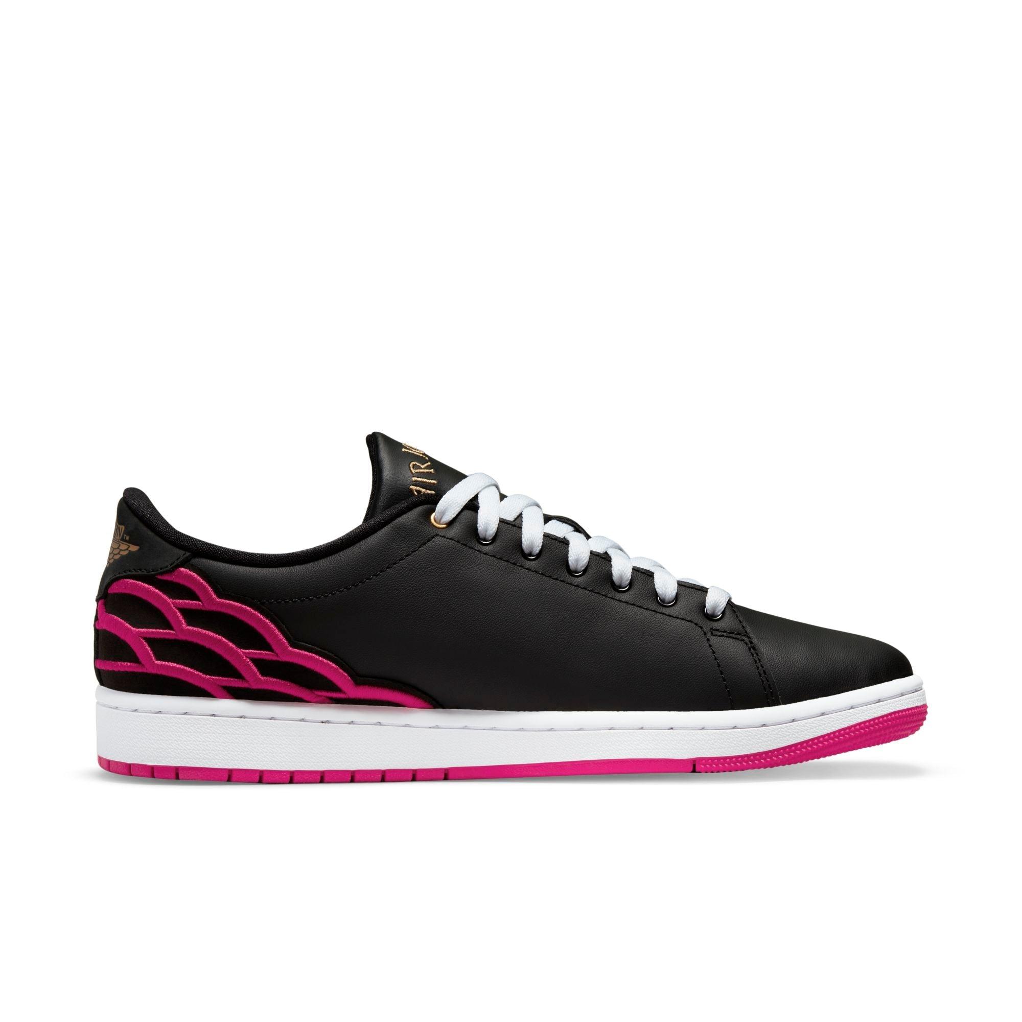 Women’s Aura Leather Sneakers Product Image