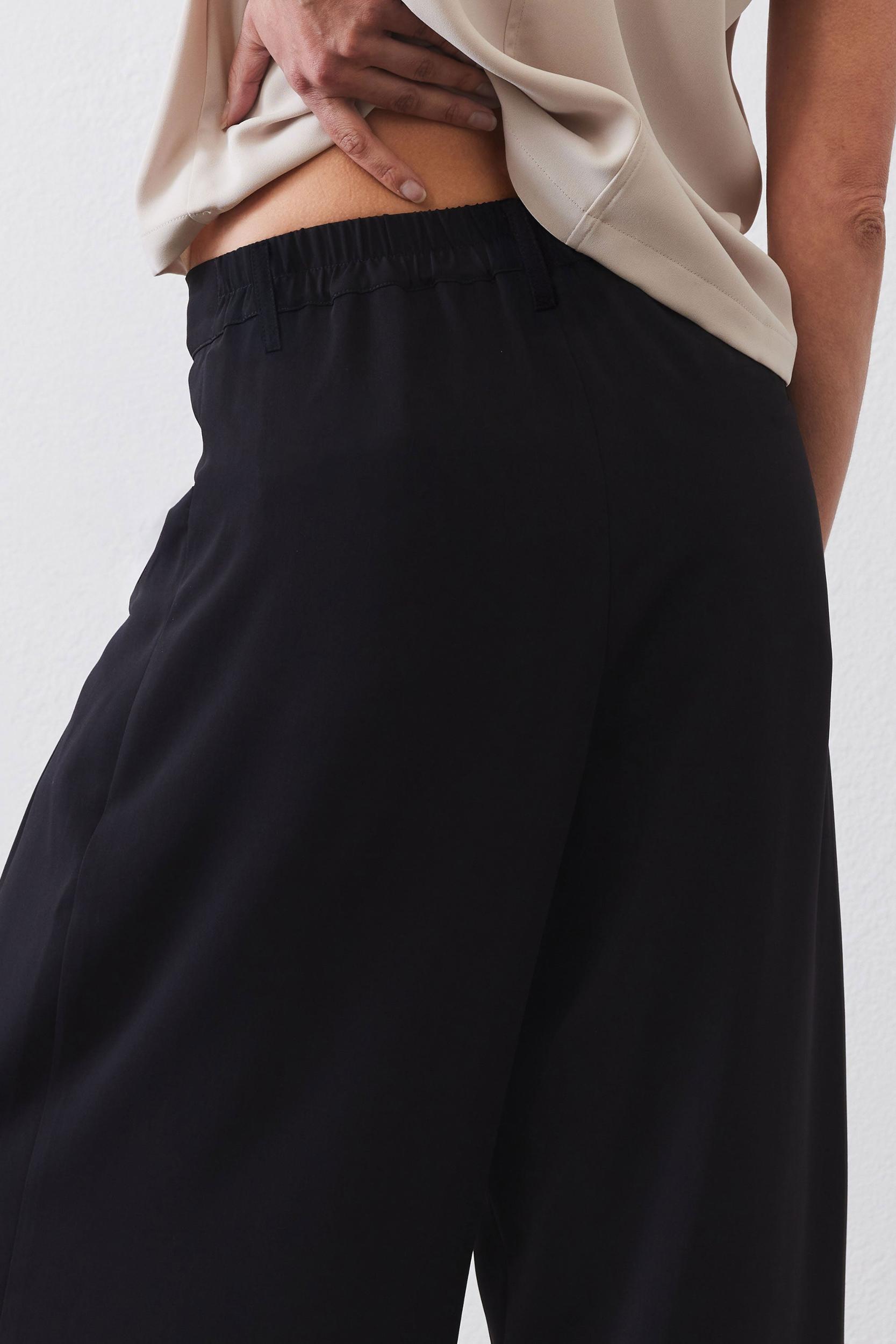 The Wide Leg Trouser Product Image