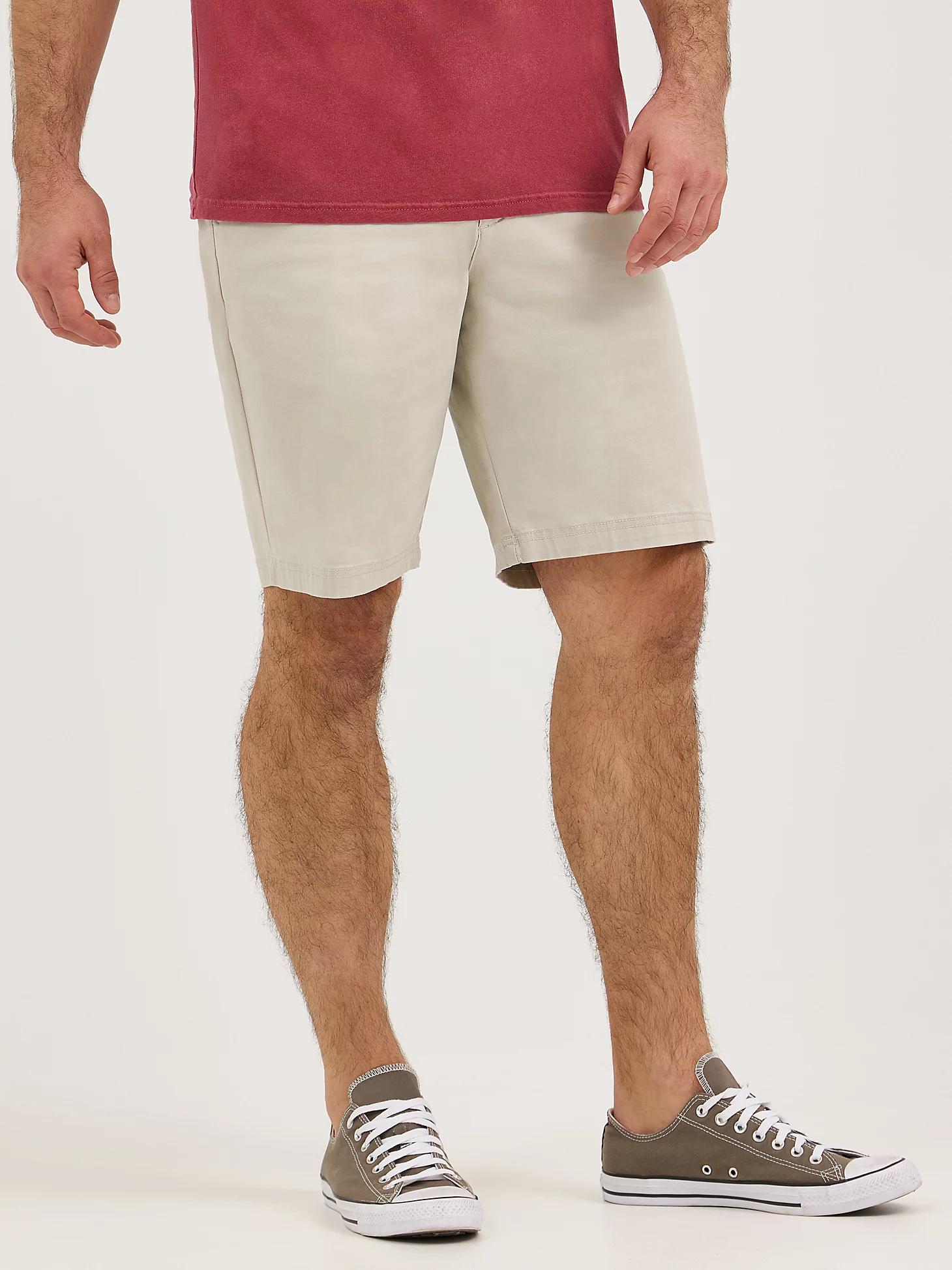 Men’s Extreme Motion Short | Khaki Cargo Shorts| Lee® Product Image