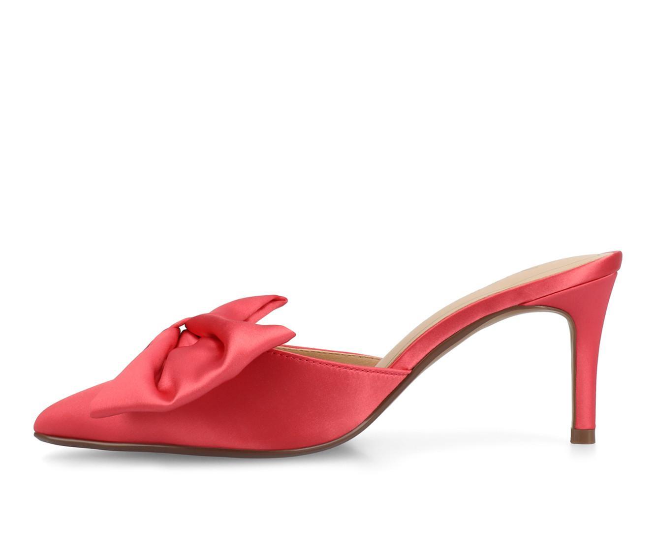 Women's Journee Collection Tiarra Pumps Product Image