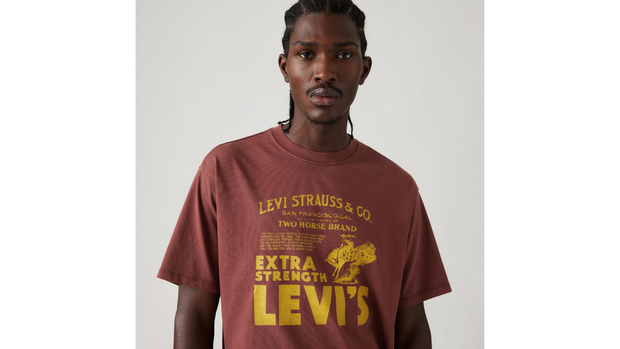 Vintage Fit Graphic T-Shirt Product Image