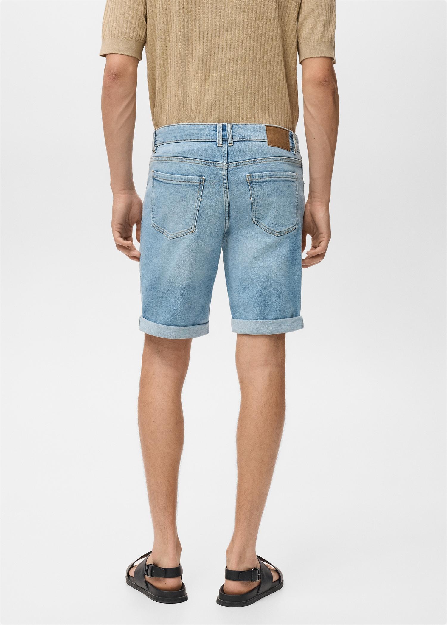 Slim-fit denim bermuda shorts - Men | MANGO USA Product Image