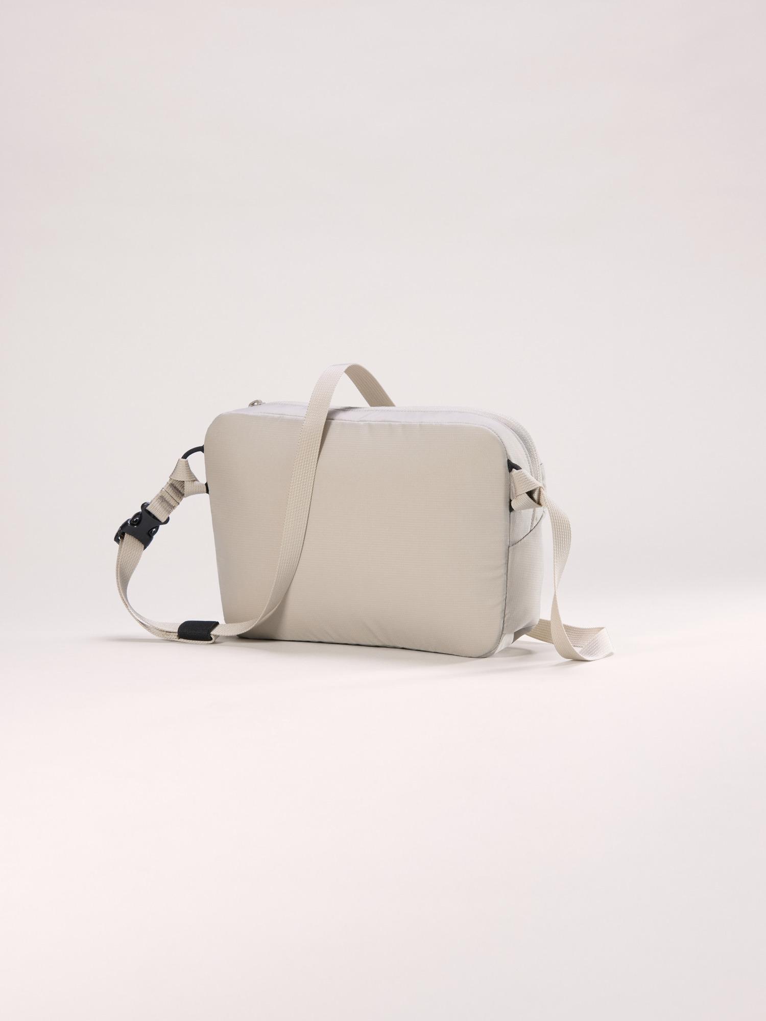 Heliad Crossbody Bag  Product Image