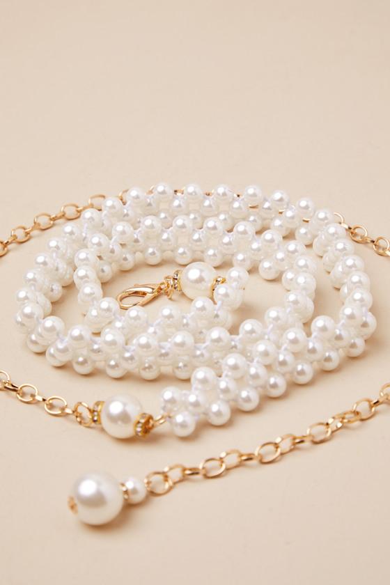 Luminous Addition Gold Pearl Chain Belt Product Image