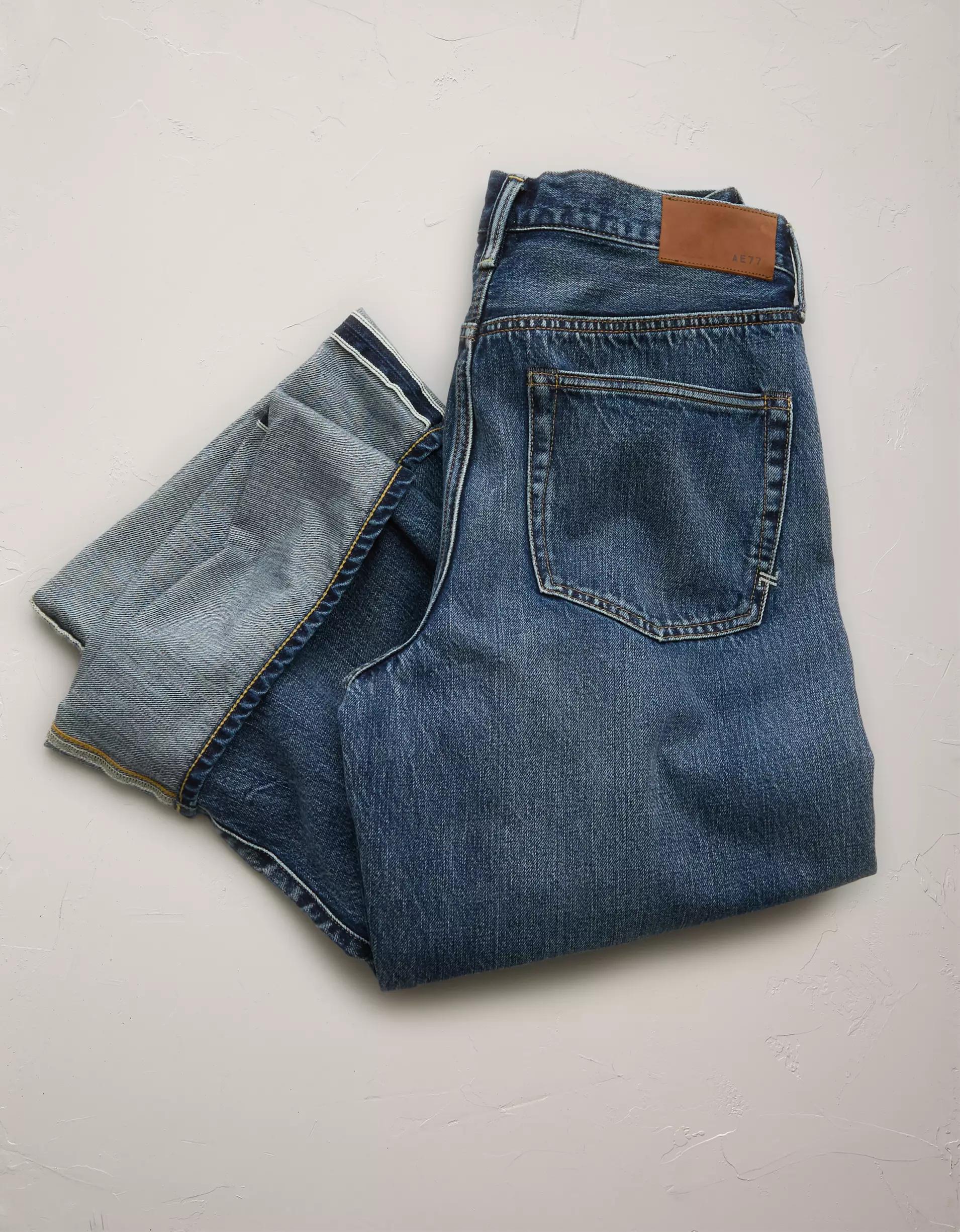 AE77 Premium Wide Crop Cuff Jean Product Image
