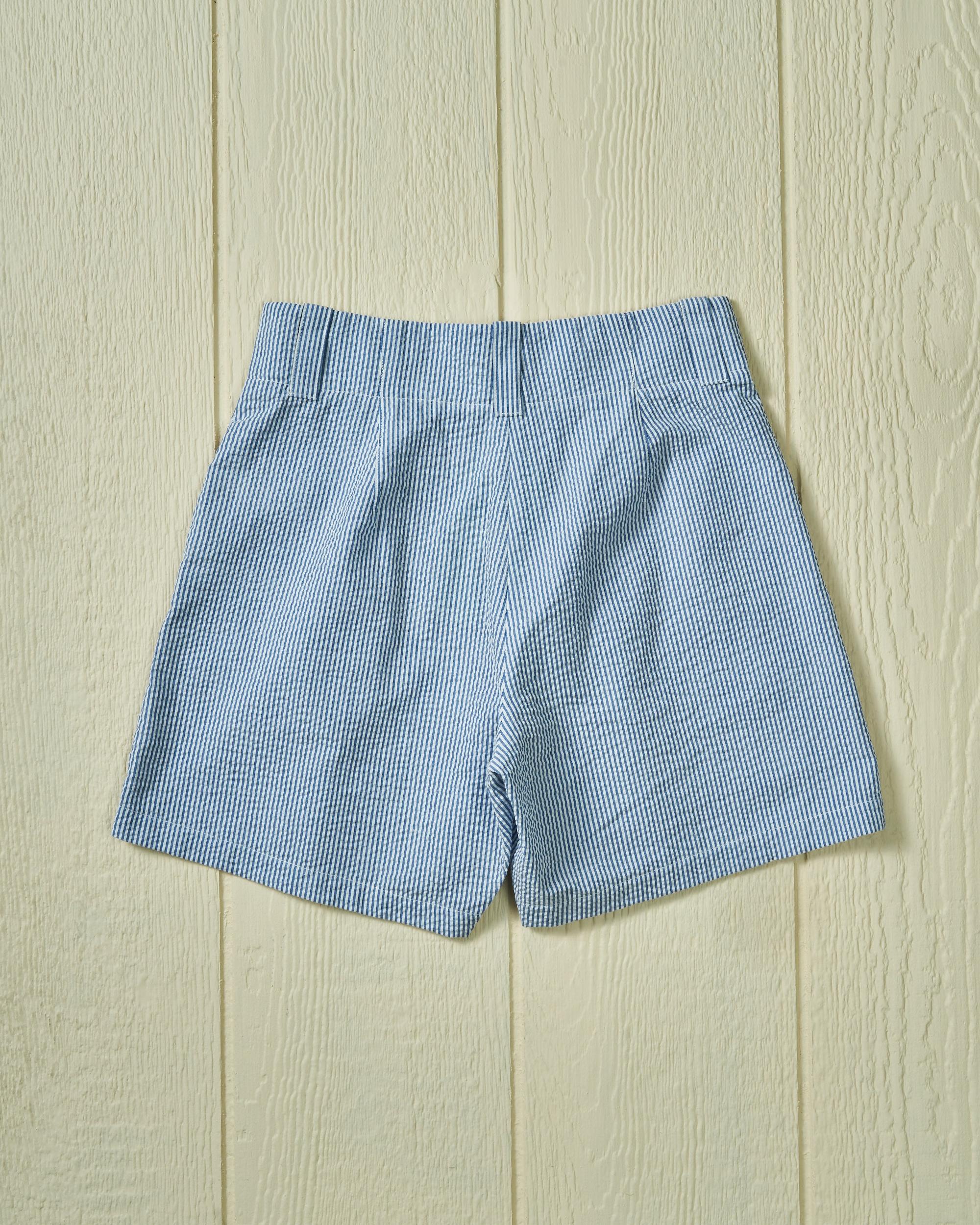 Women's Pleated Short in Navy Seersucker Product Image