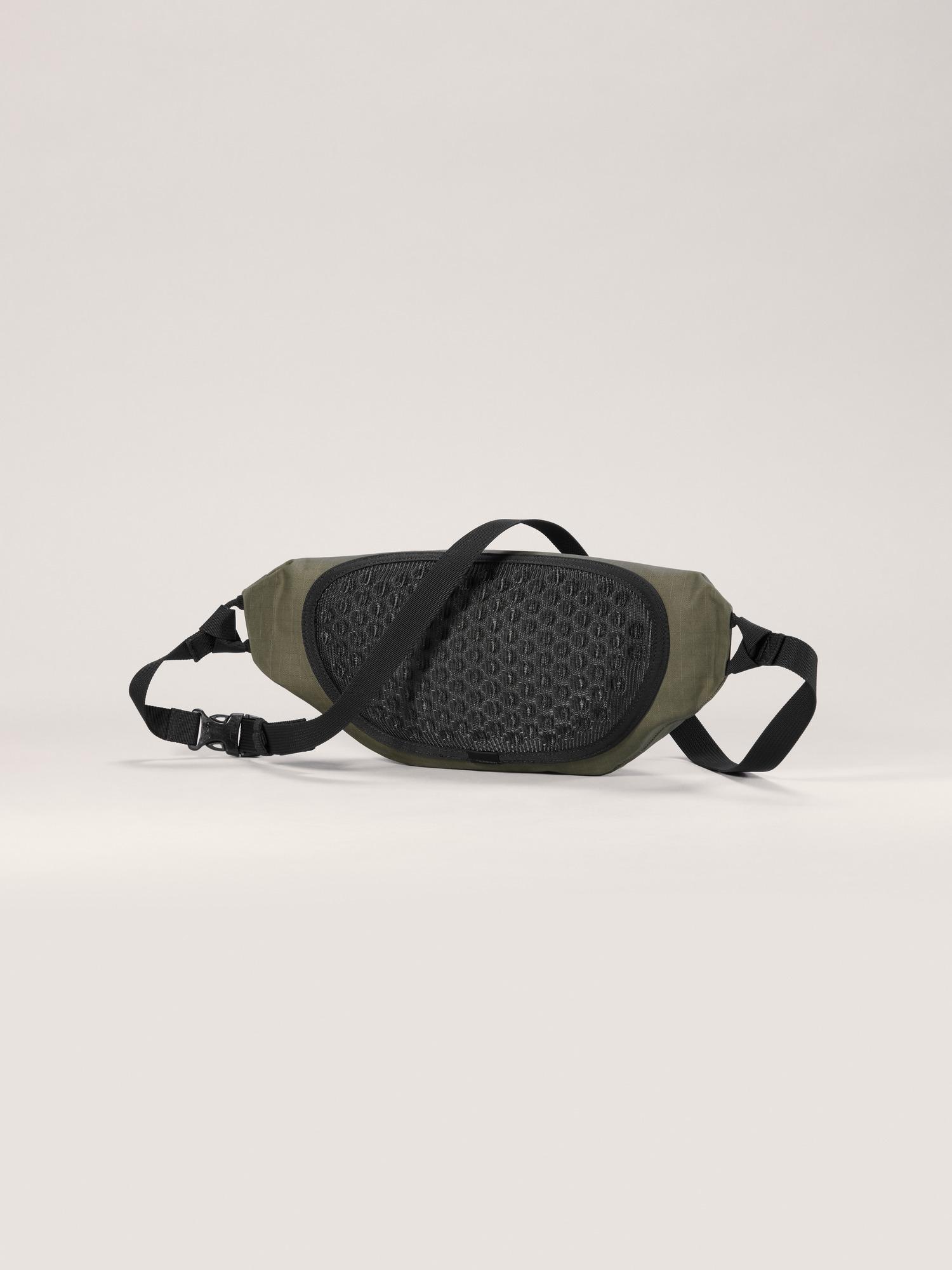 Granville Crossbody Bag Product Image