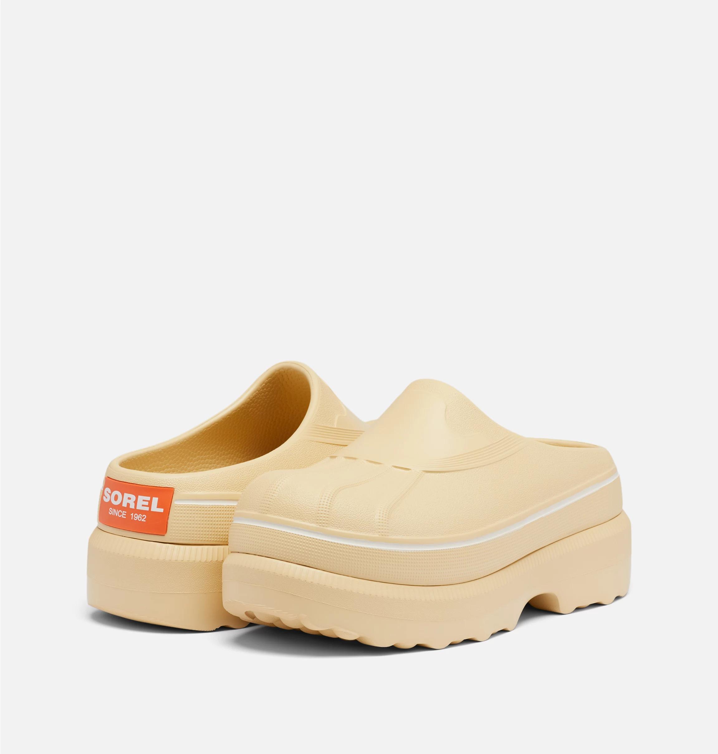 CARIBOU™ Women's Clog Product Image