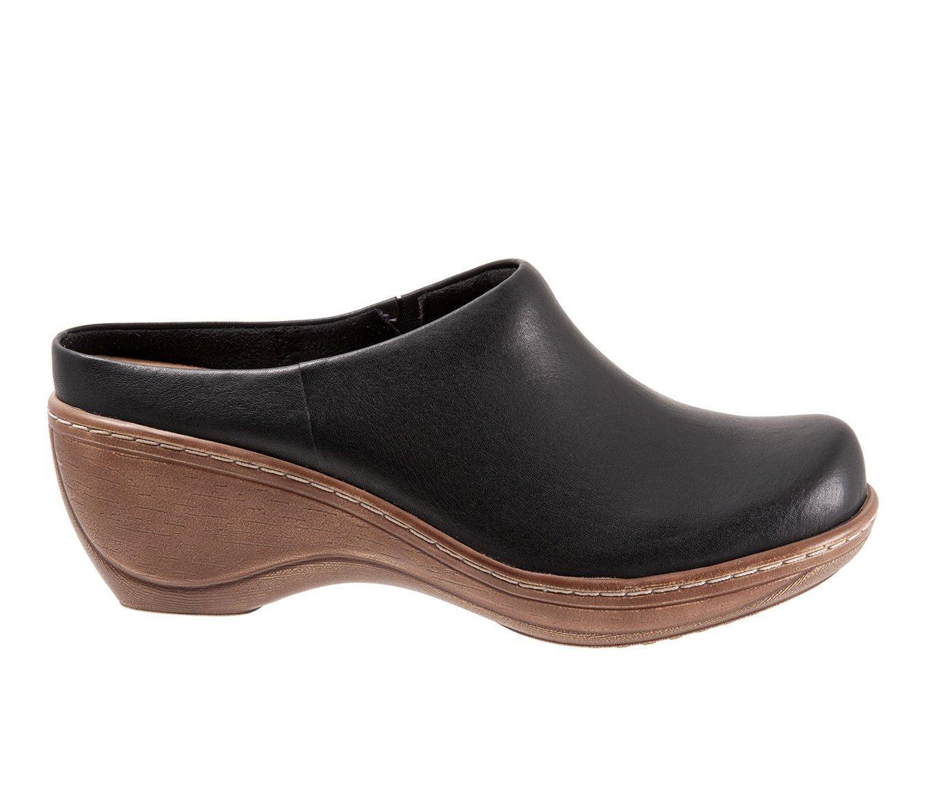 Women's Softwalk Madison Clogs Product Image