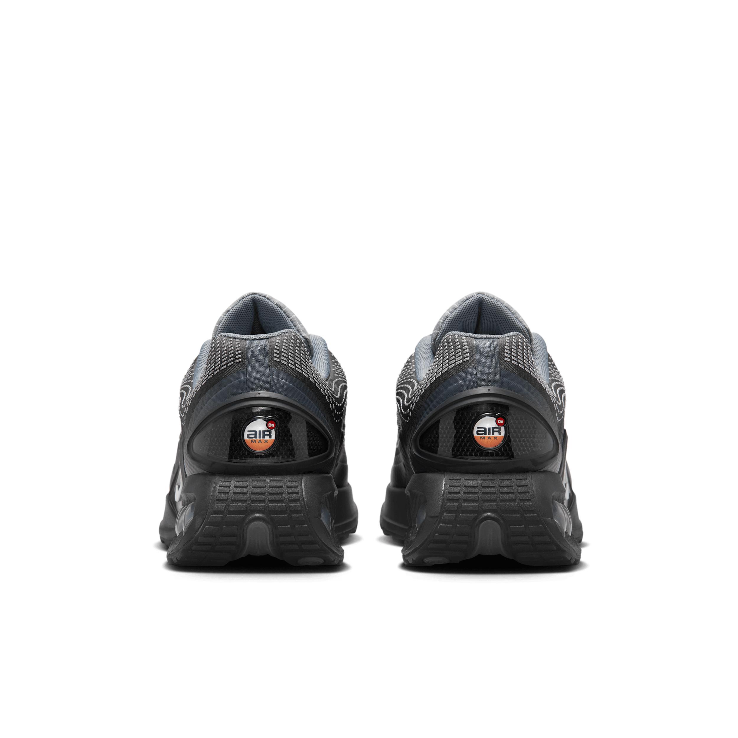 Nike Air Max DN Winterized Shoes Product Image
