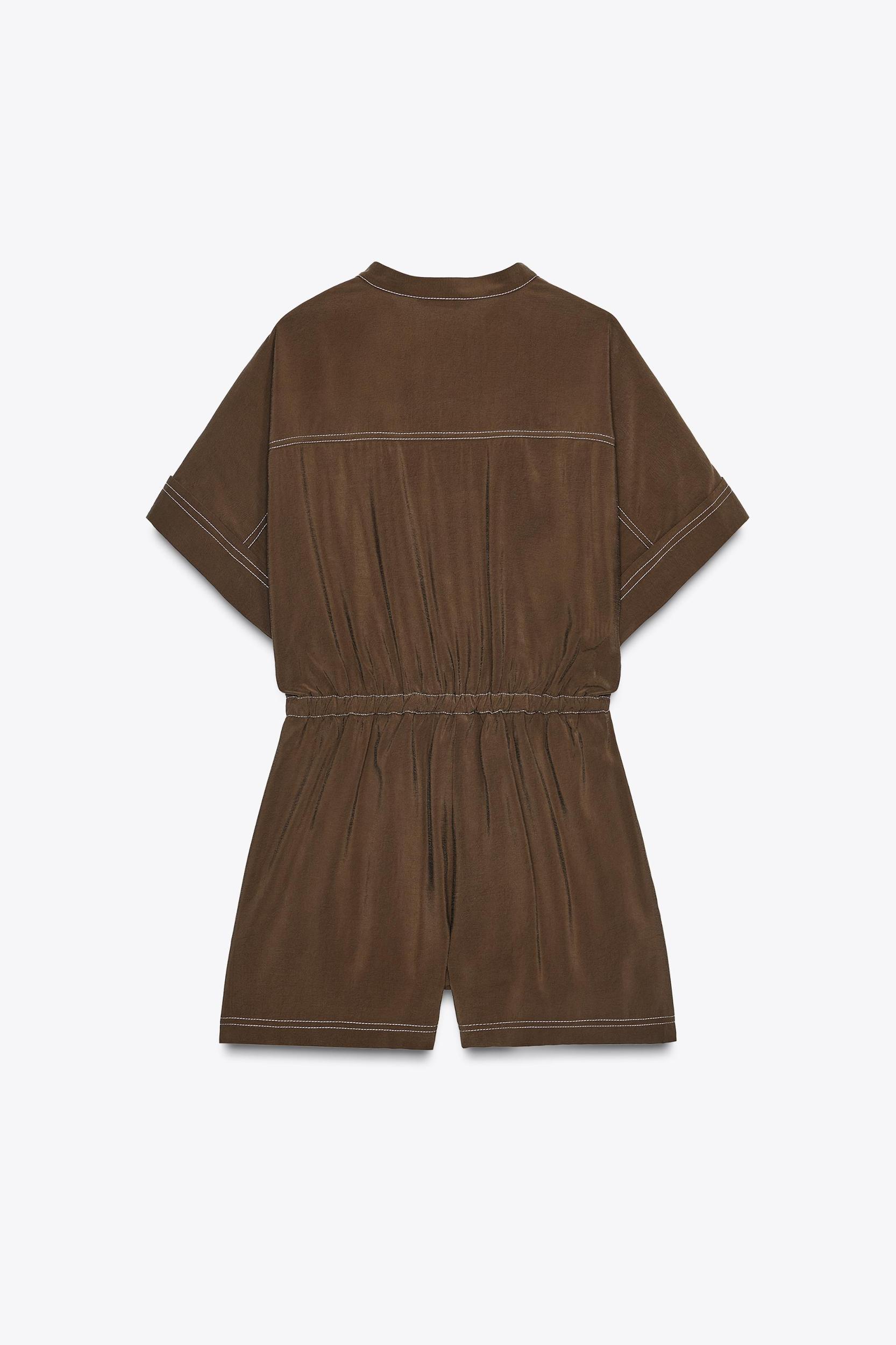 SHORT JUMPSUIT WITH TOPSTITCHING Product Image
