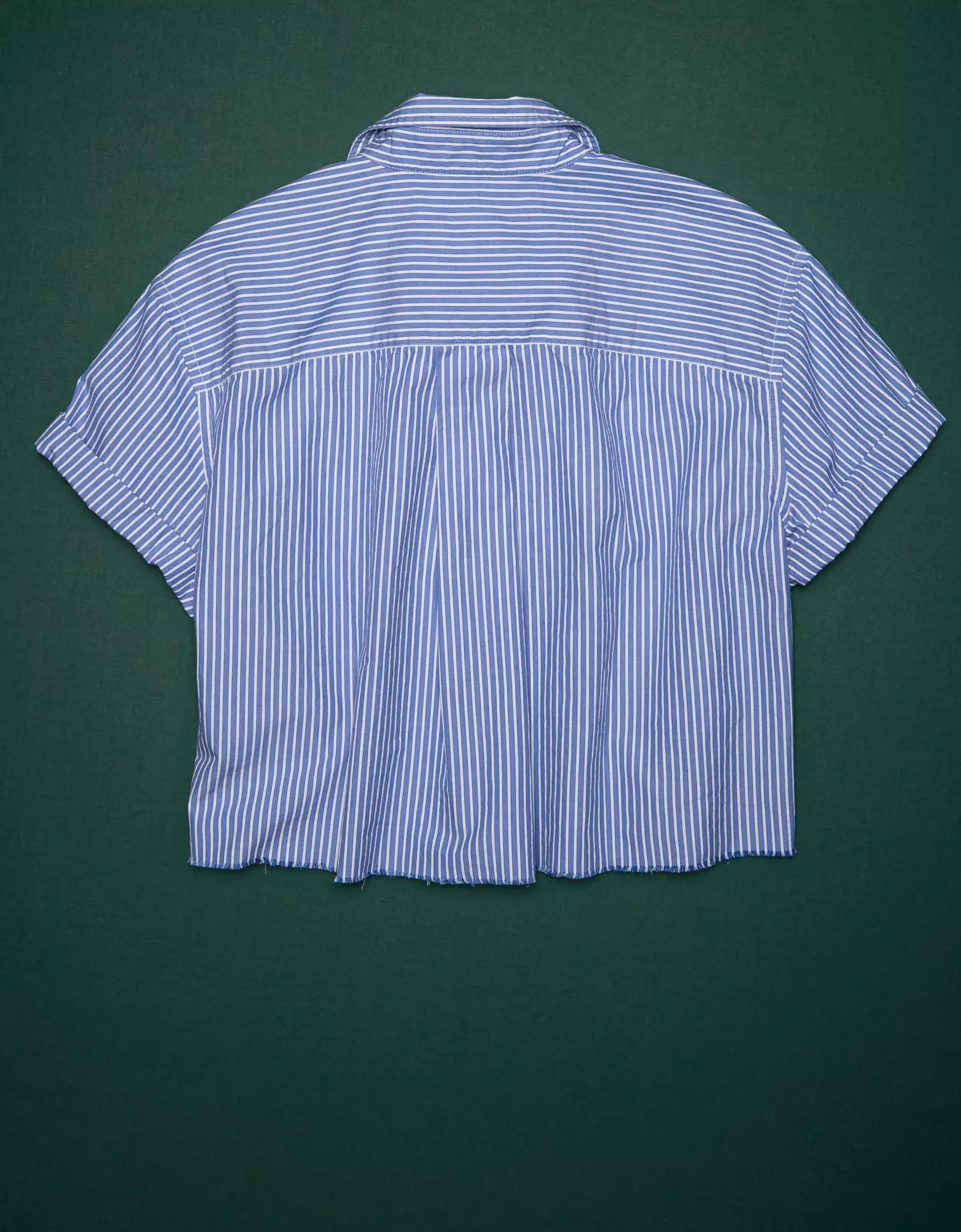 AE77 Premium Boxy Crop Poplin Shirt Product Image