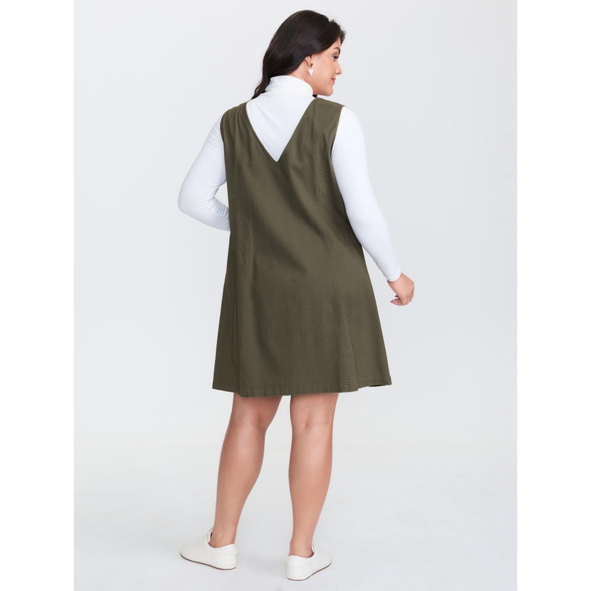 Plus Size Full-Zipper V-Neck Sleeveless Midi Dress ArmyGreen Women Leisure V-neck Sleeveless Curvy BloomChic 28/5X Product Image