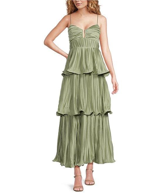 ASTR The Label Lupin Sweetheart Neck Sleeveless Plisse Tiered Maxi Dress Product Image