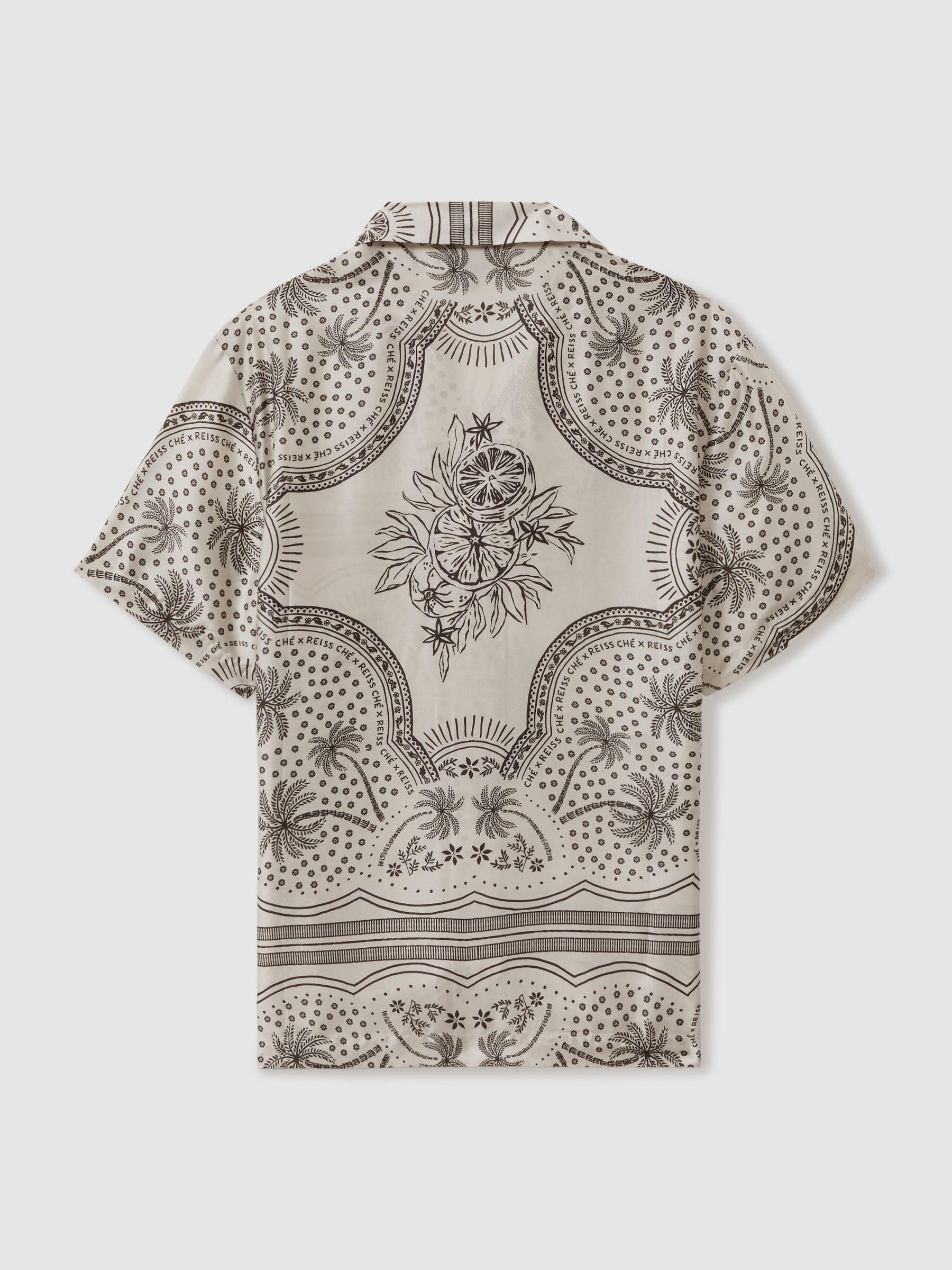Reiss | Ché Printed Cuban Collar Shirt in Champagne/Brown Product Image