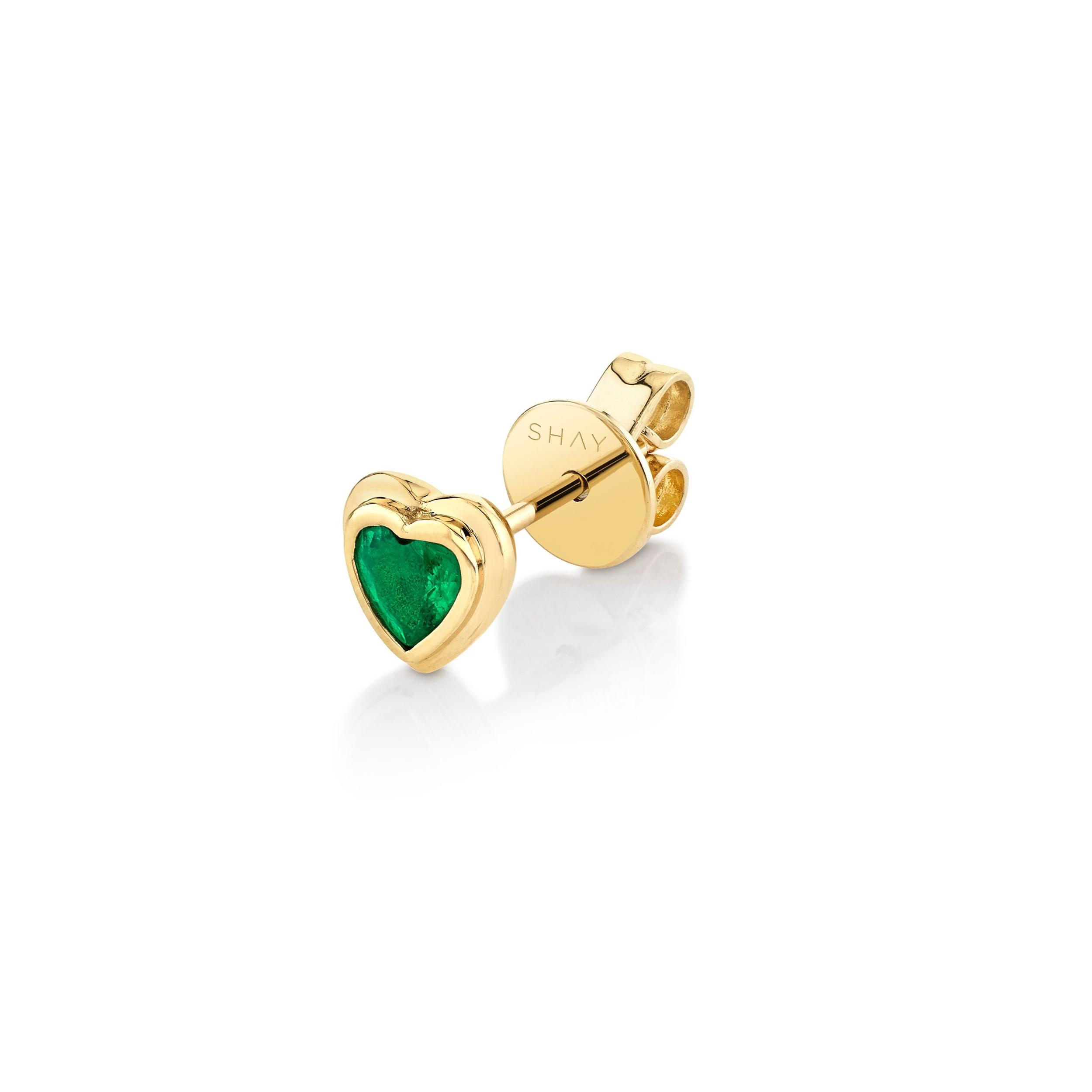 SINGLE EMERALD BEZEL HEART STUD Product Image