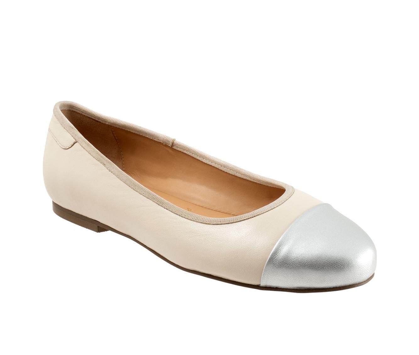 Women's Trotters Clara Flats Product Image
