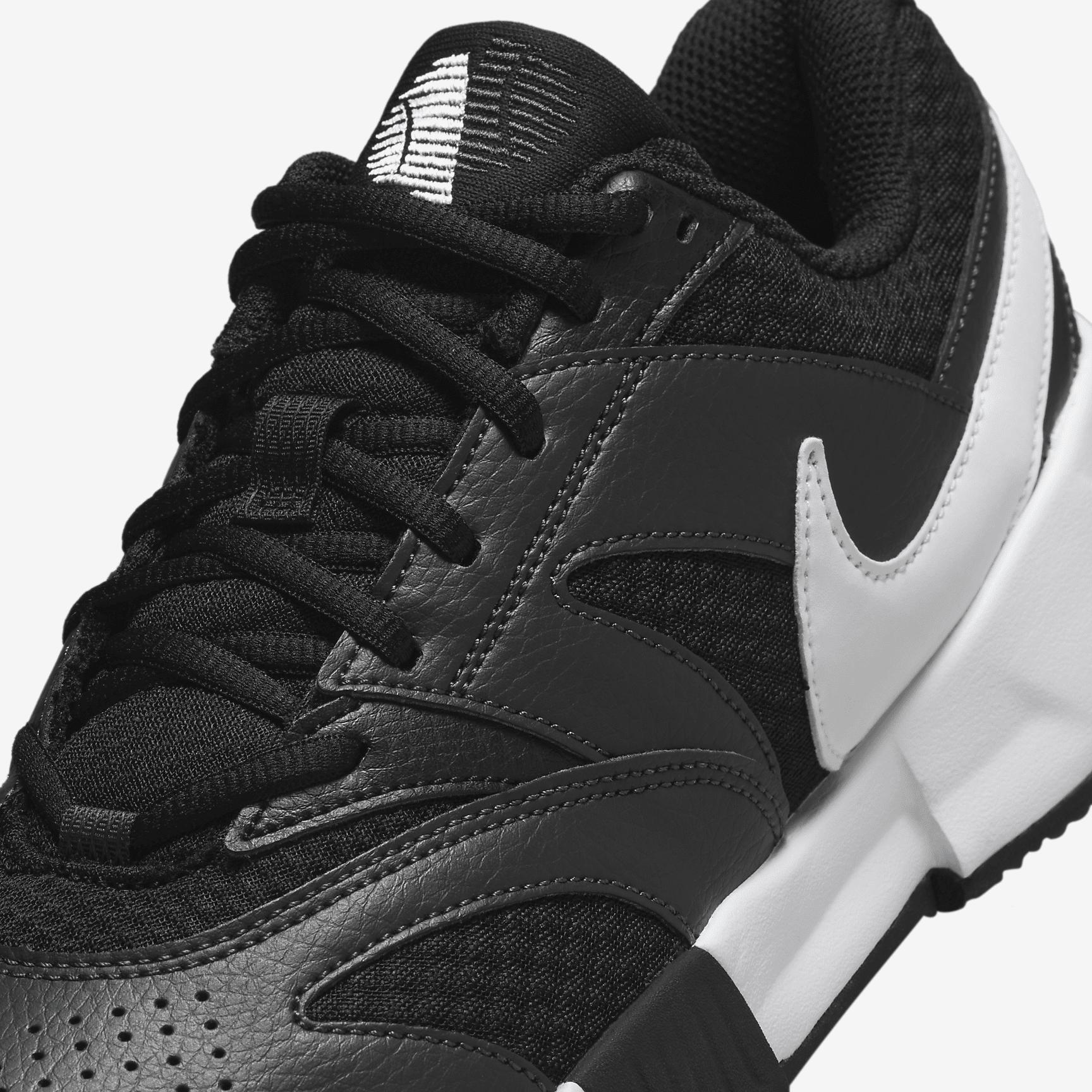 NikeCourt Lite 4 Women's Clay Court Tennis Shoes Product Image