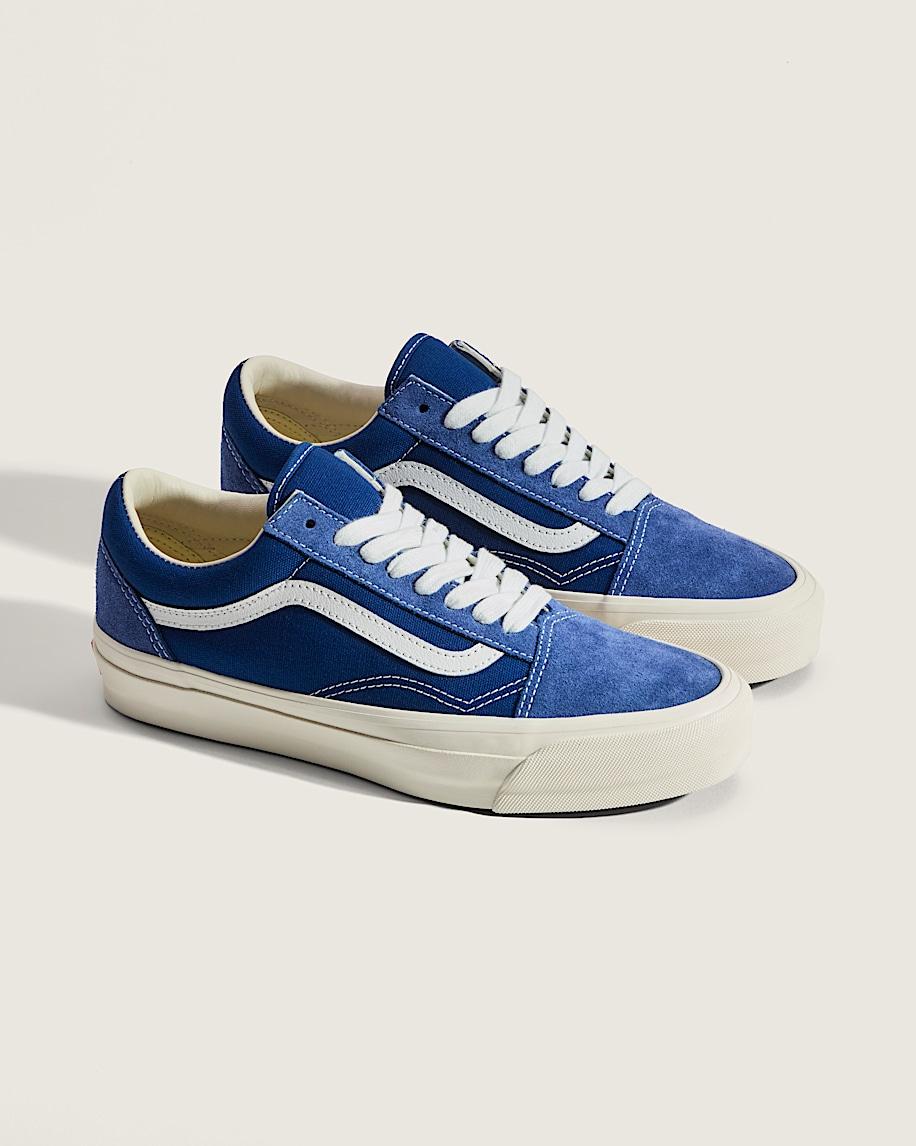 Premium Old Skool Shoe in Blue| Vans US Product Image
