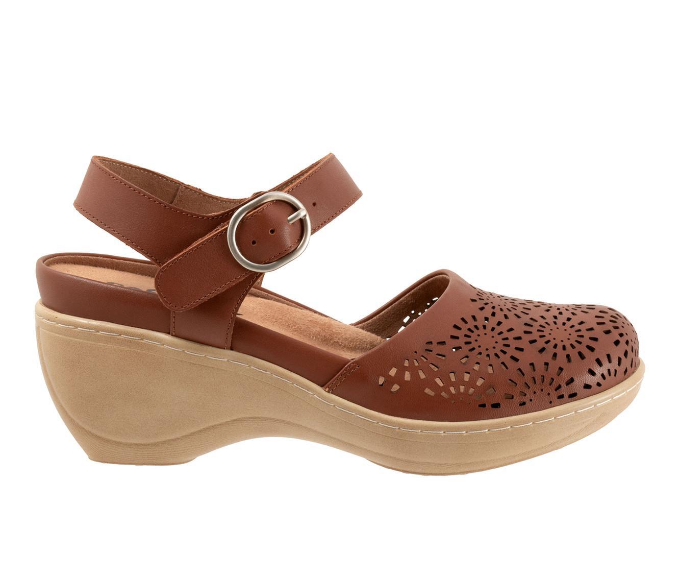 Women's Softwalk Mabelle Perf Clogs Product Image