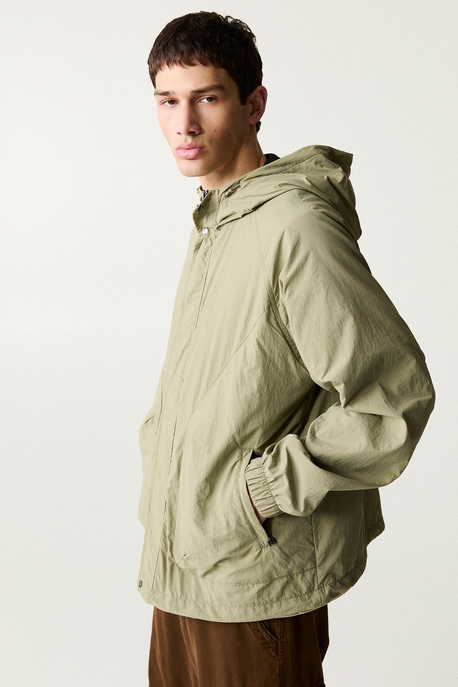Raincoat with a hood Product Image