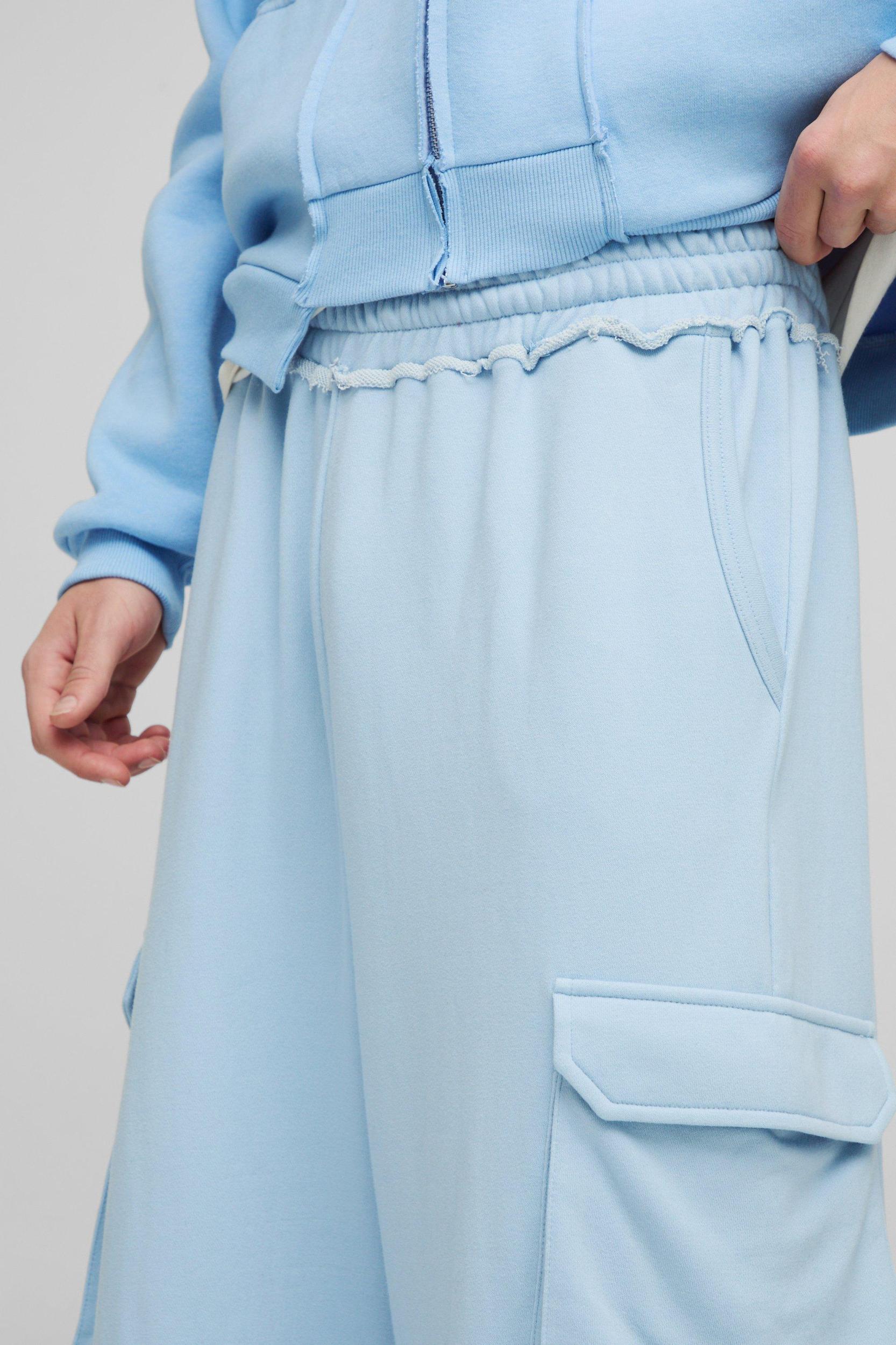 Extreme Wide Leg Raw Edge Loopback Cargo Sweatpants | boohooMAN USA Product Image