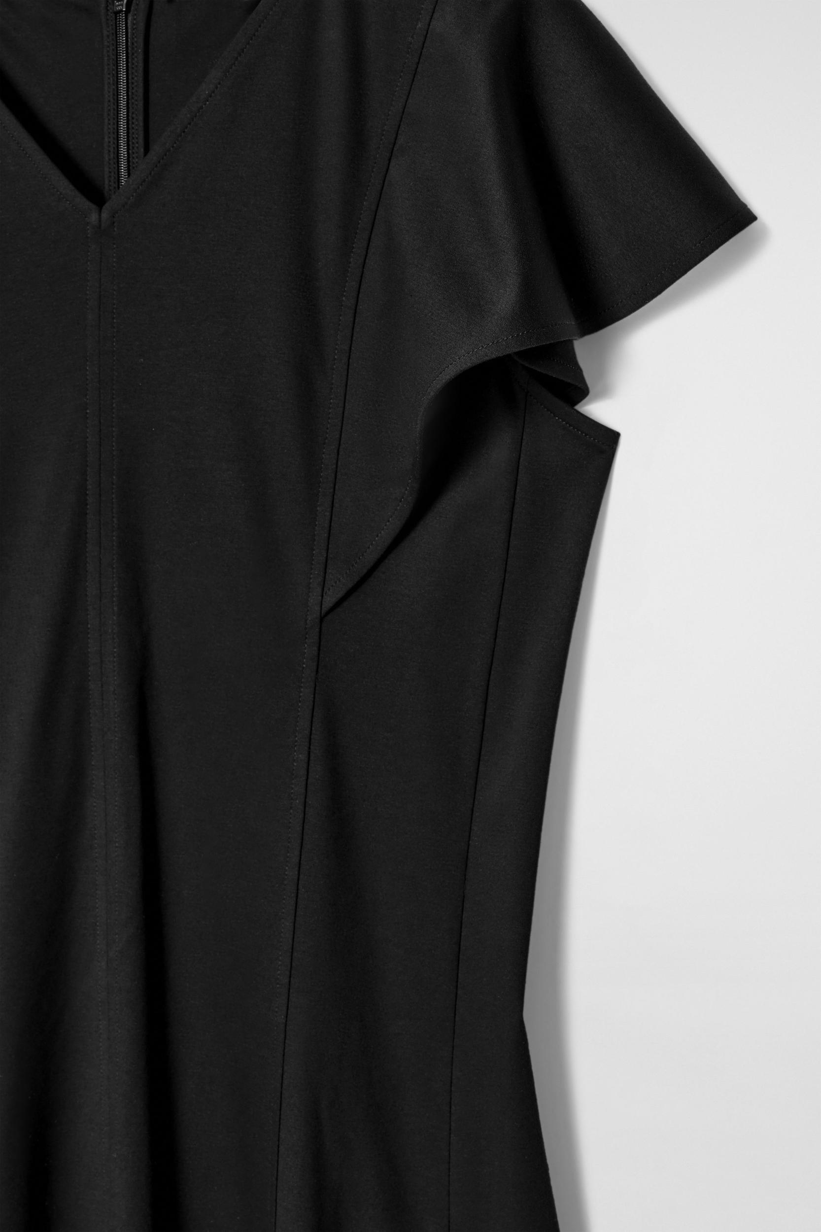 PETAL-SLEEVE COTTON MIDI DRESS Product Image