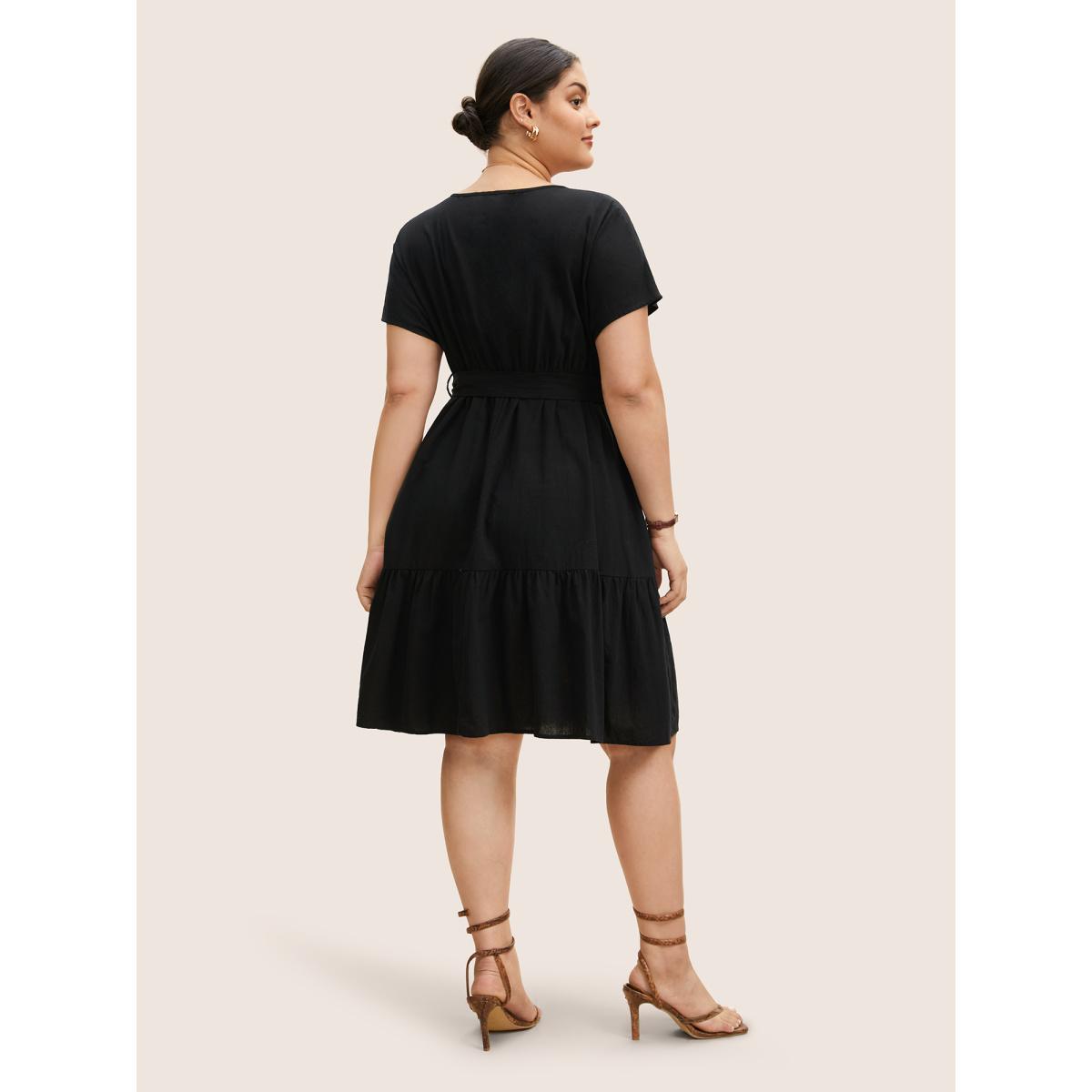 Plus Size Solid Patched Pocket Belted Batwing Sleeve Dress Black Women Work From Home Belted Notched collar Short sleeve Curvy BloomChic 14-16/1X Product Image