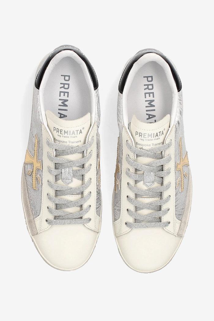 Stevend Sneaker Product Image