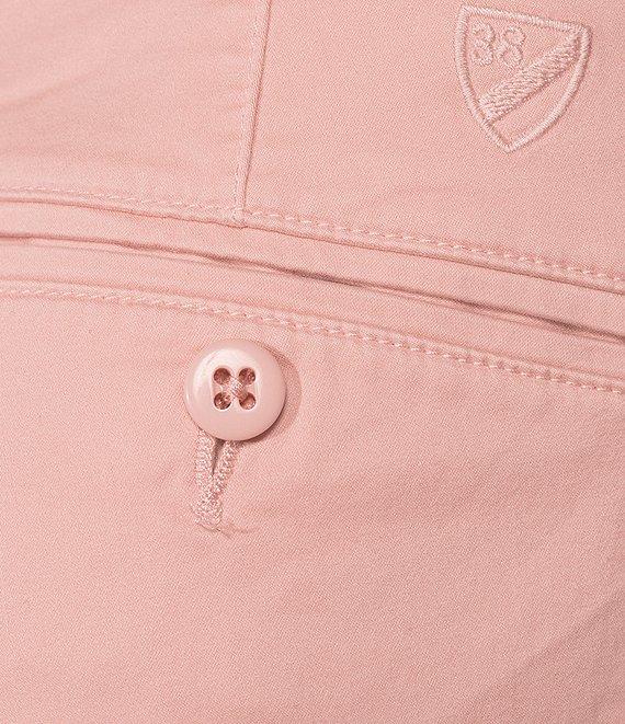 Cremieux Blue Label Madison Classic Fit Garment-Dyed 8#double; Inseam Shorts Product Image