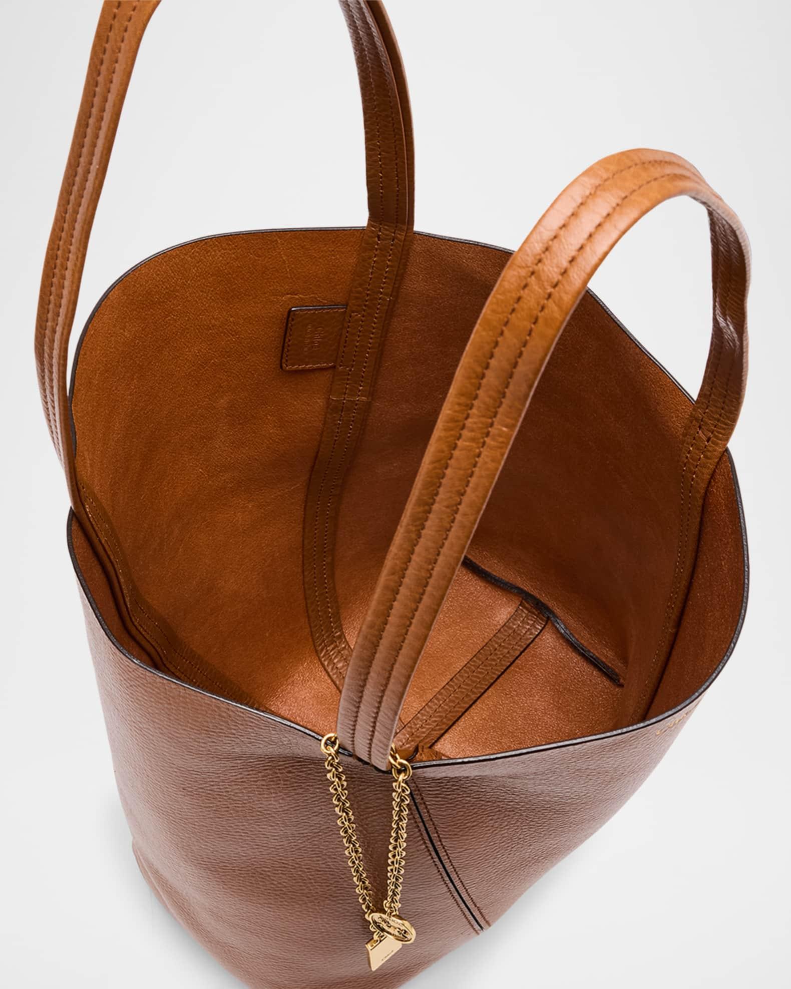 Spin Medium Tote Bag in Leather  Product Image