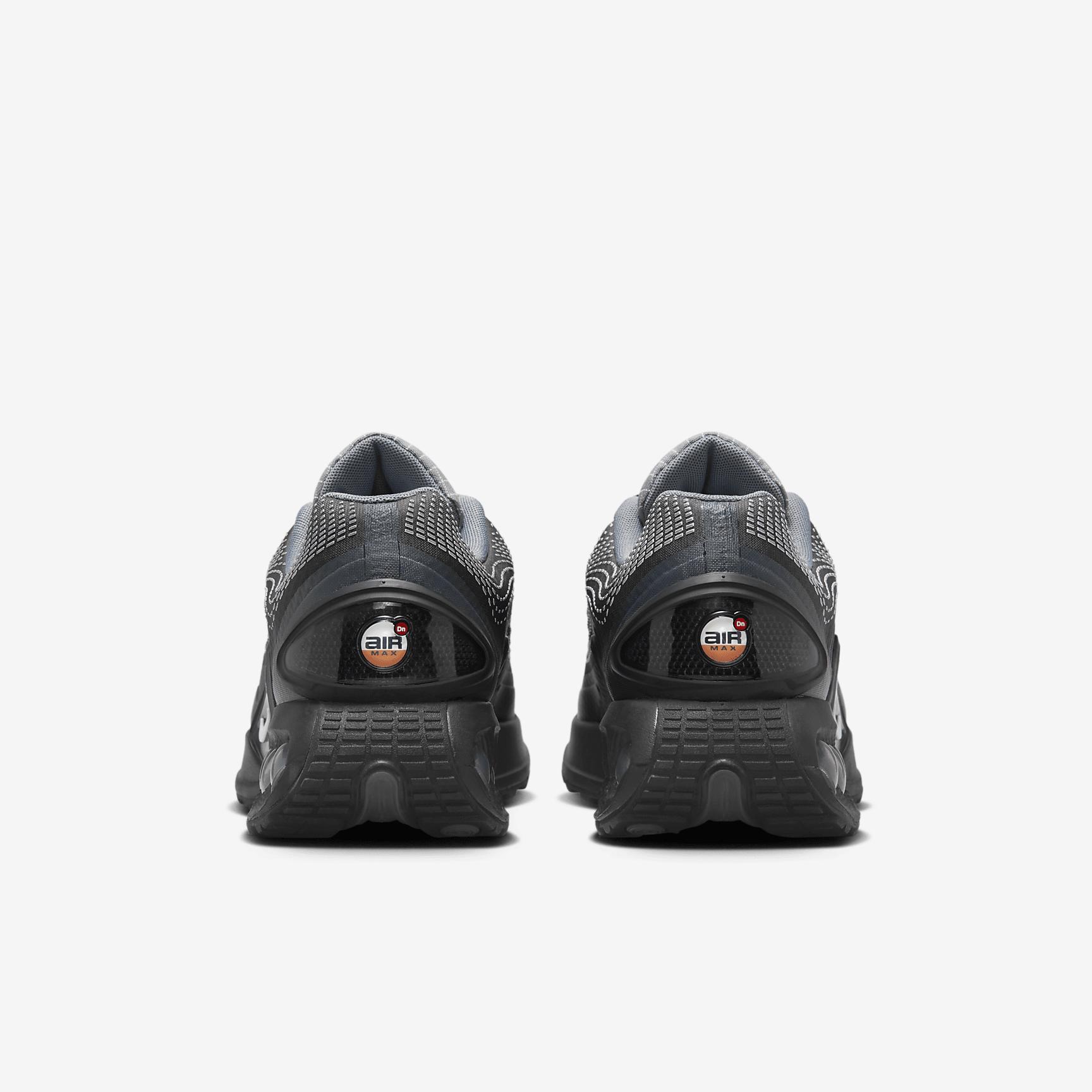 Nike Air Max DN Winterized Shoes Product Image