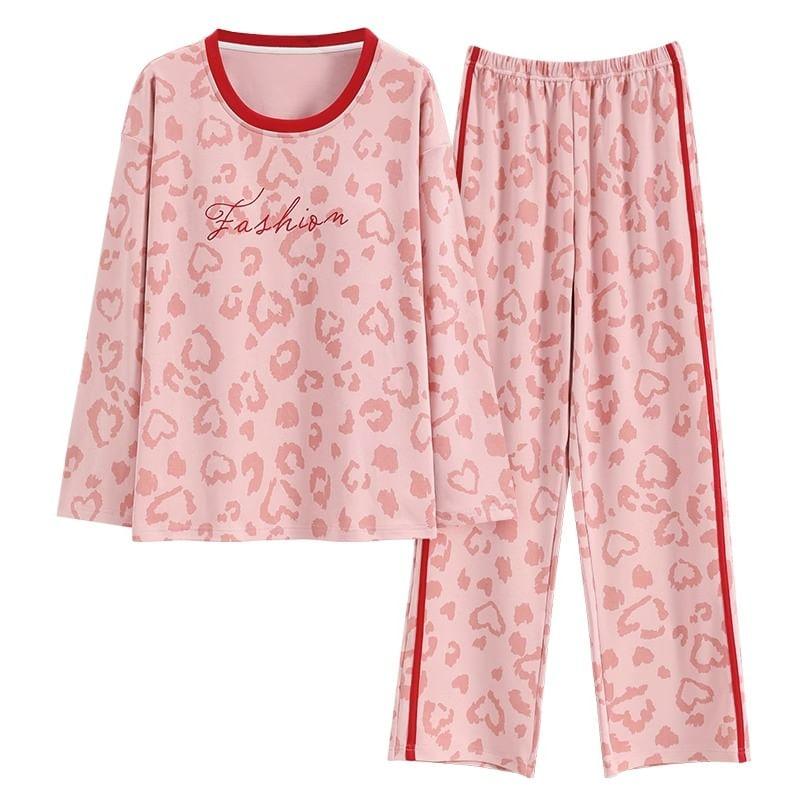 Pajama Set: Long-Sleeve Crew Neck Leopard Print Padded T-Shirt + Pants Product Image