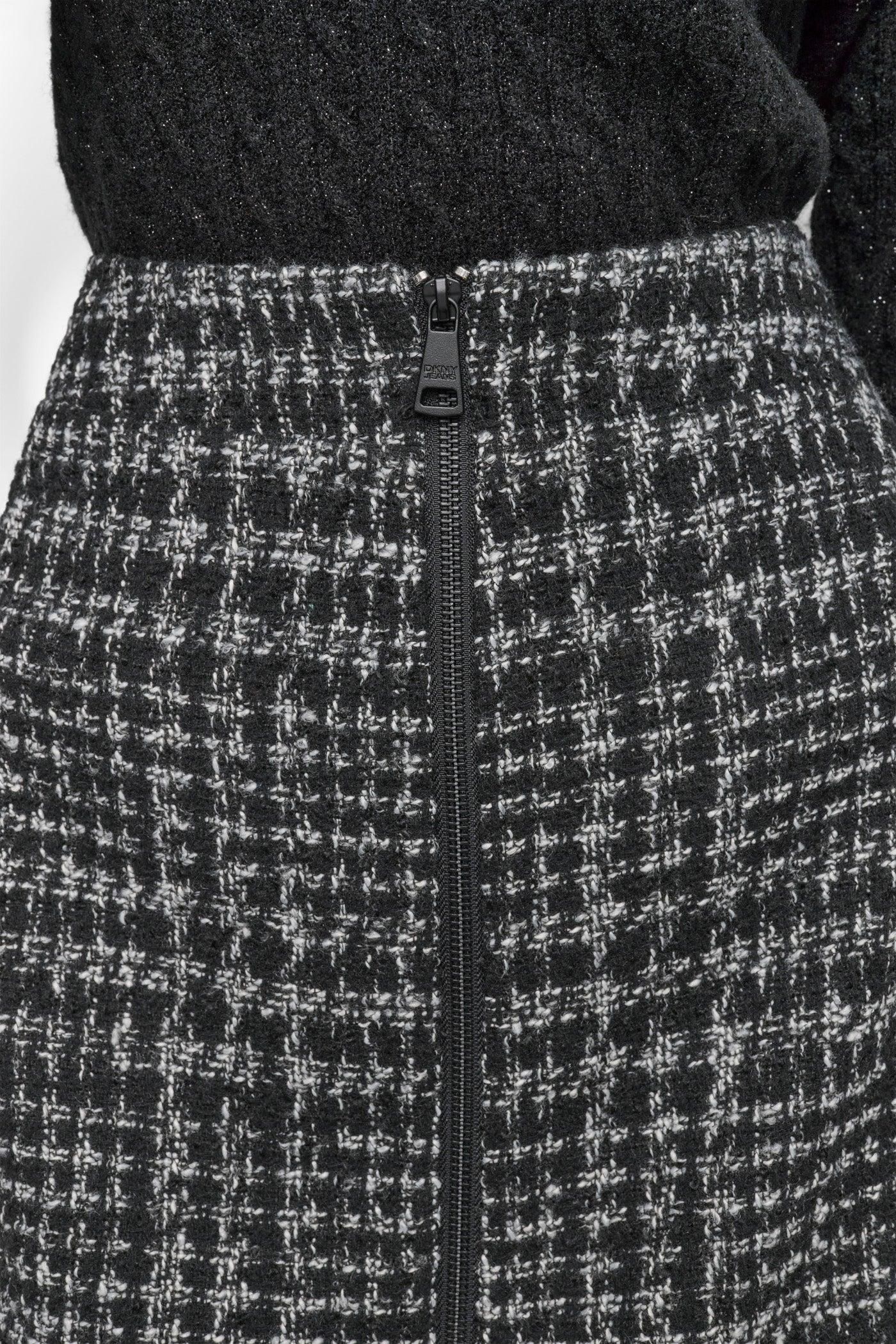 ZIP FRONT MINI SKIRT Product Image