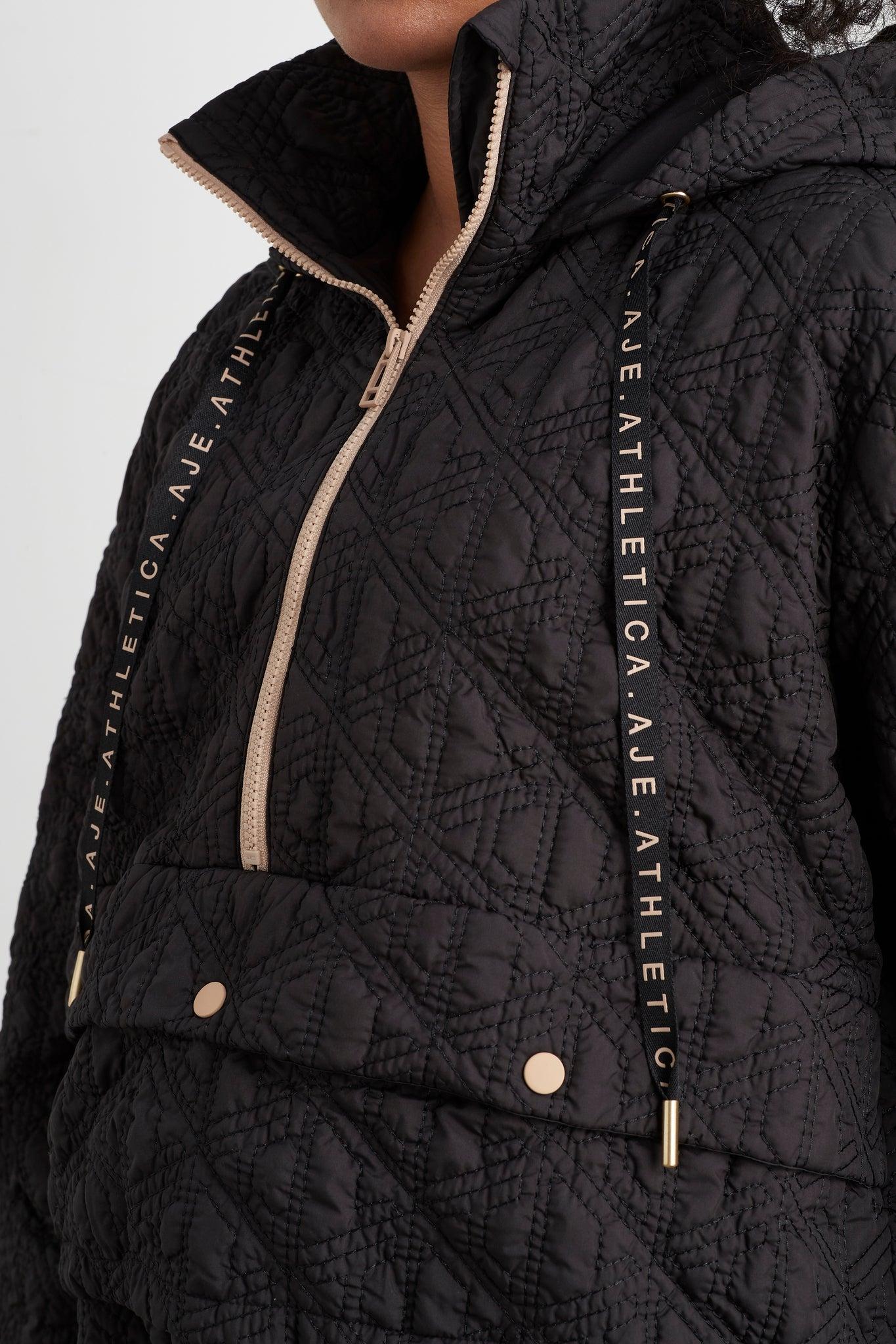 Quilted Logo Spray Jacket 727 Product Image