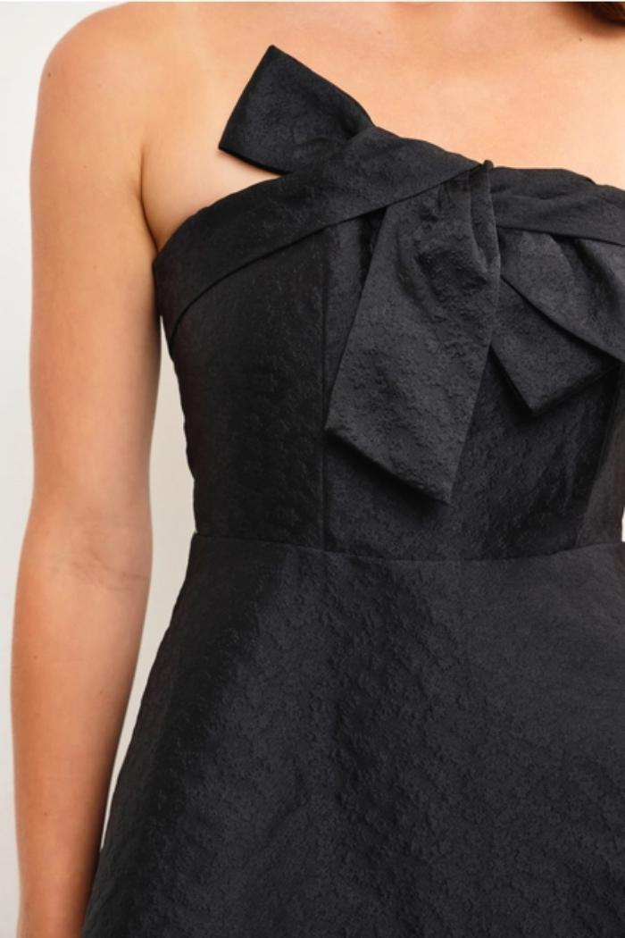 Tie Detailed Strapless Dress Product Image