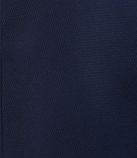 Gold Label Roundtree & Yorke Non-Iron Long Sleeve Solid Dobby Sport Shirt Product Image