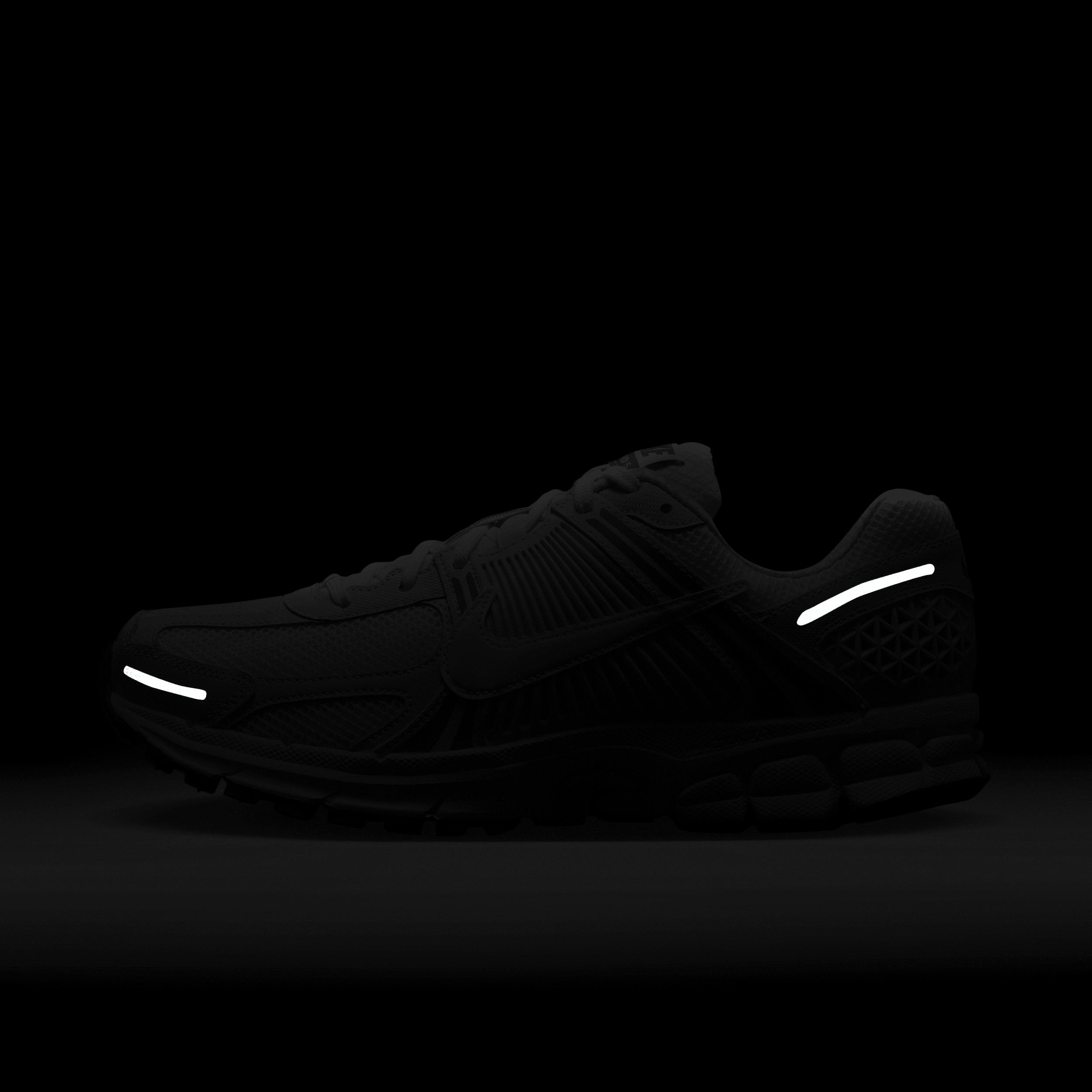 Nike Mens Zoom Vomero 5 SE Shoes | HF0731-007 Product Image