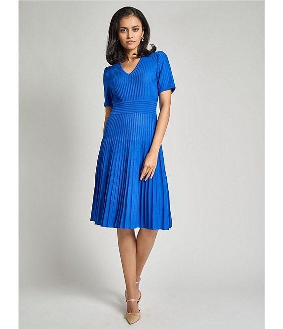 MISOOK Tonal Ribbed Knit V-Neck Short Sleeve Fit-And-Flare Pleated Dress Product Image
