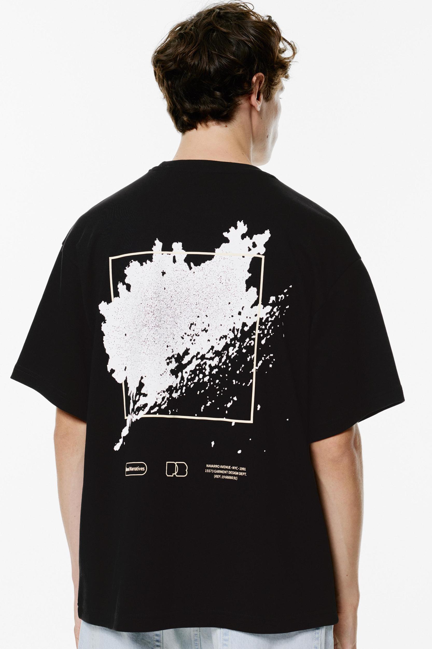 Short sleeve sweatshirt with graphic Product Image