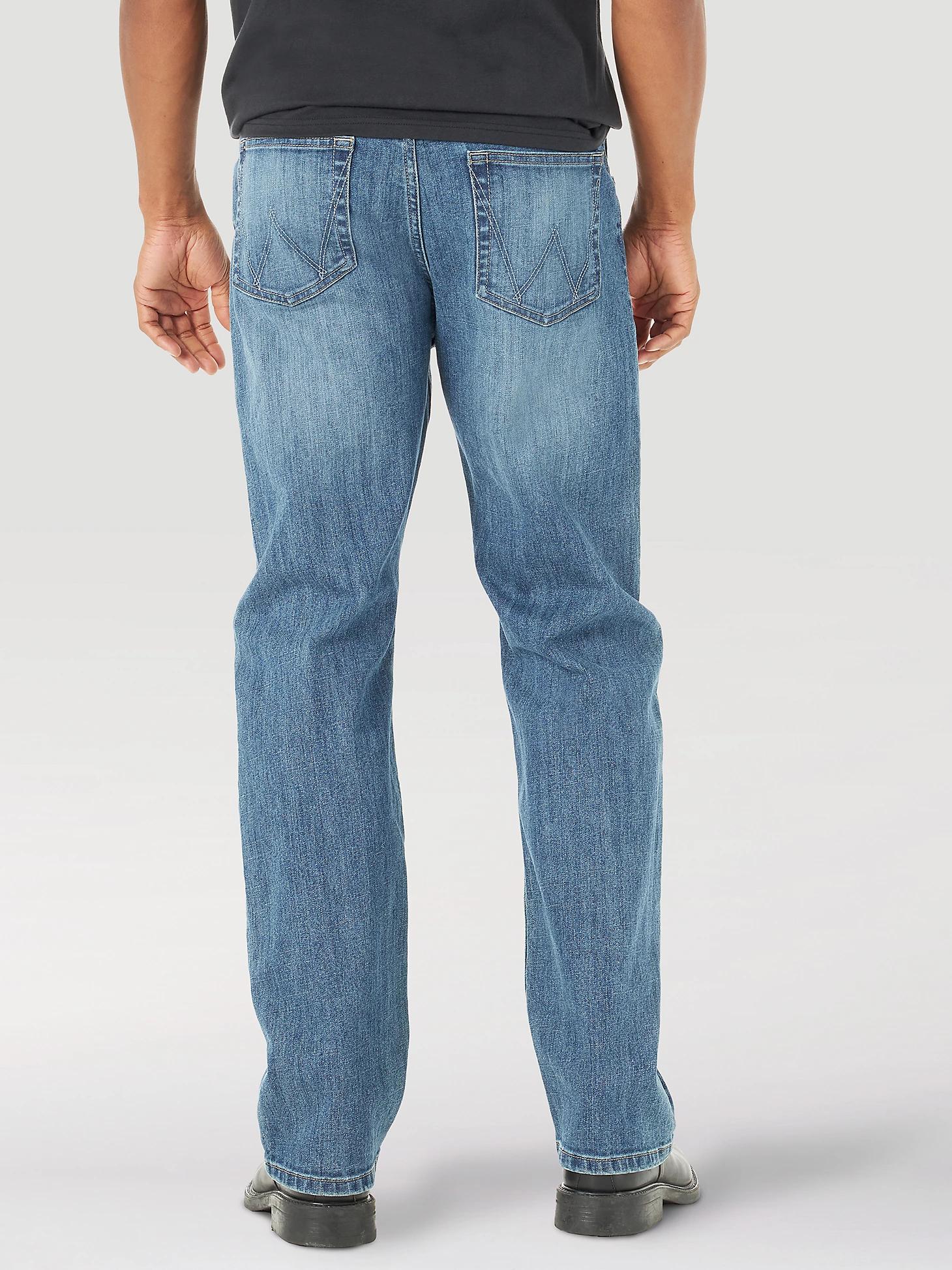 Men's Regular Fit Flex Jean | Men's JEANS | Wrangler® Product Image