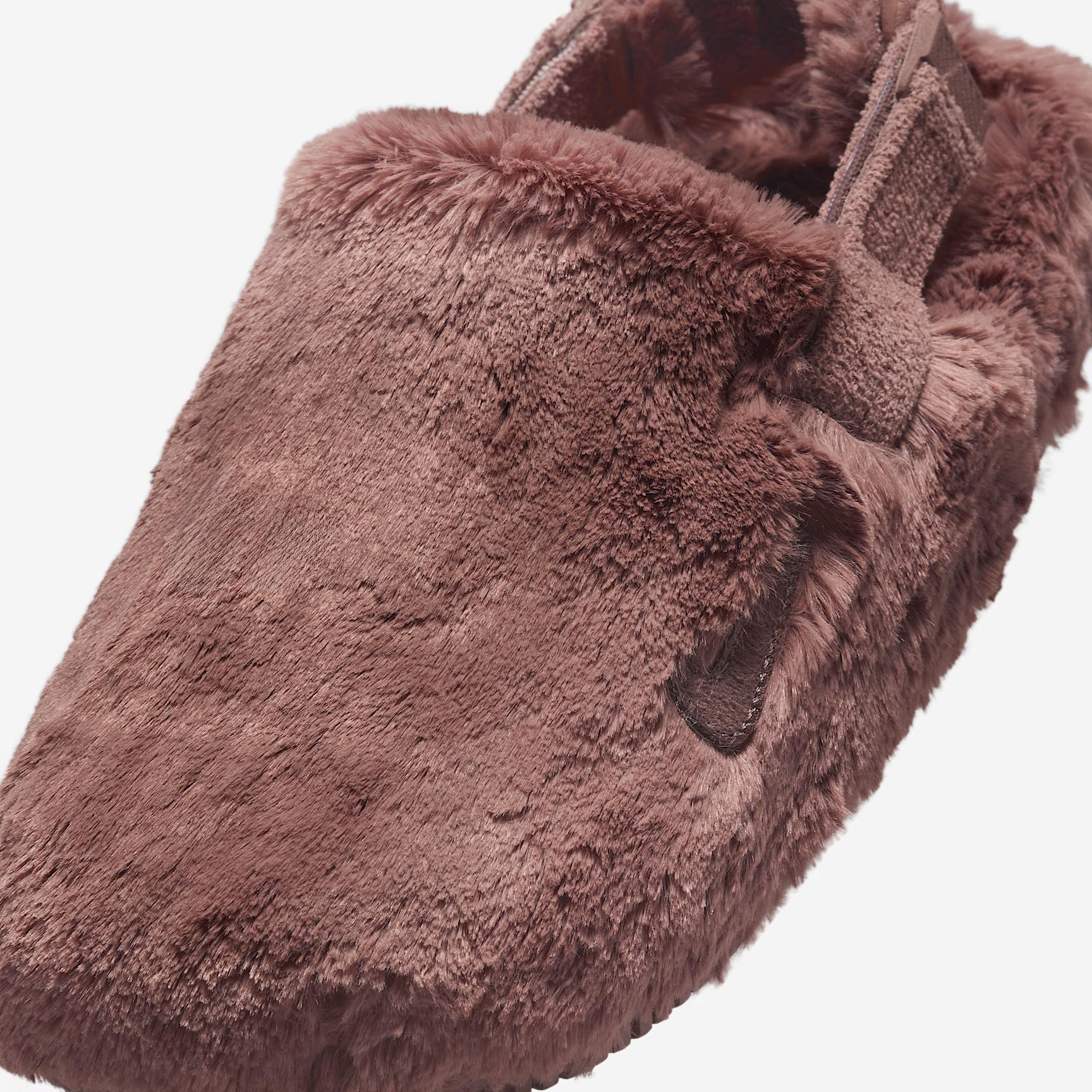 Nike Calm SE Women's Mules Product Image