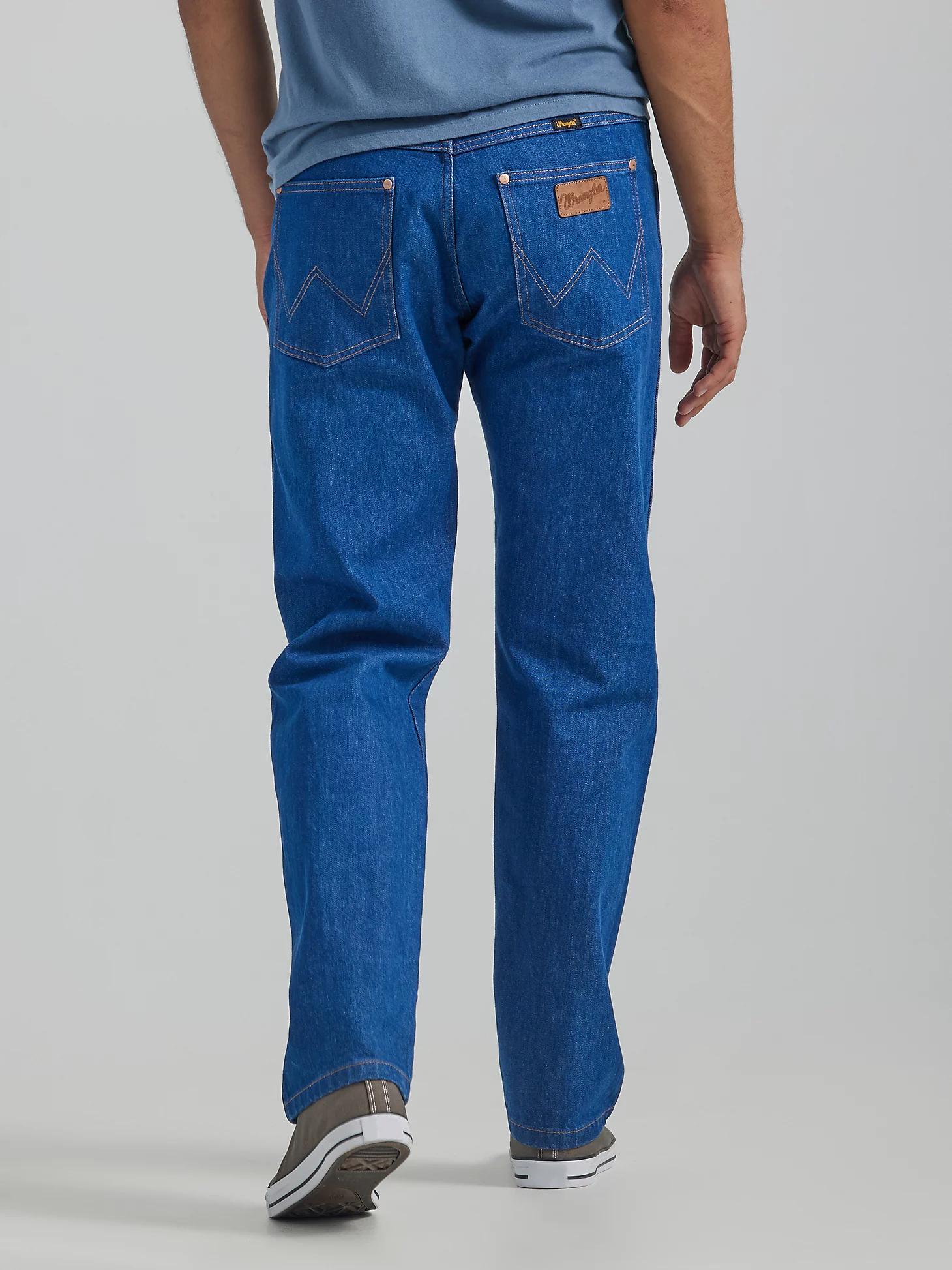 Men's Heritage Frontier Jean in Wrangler Blue Product Image