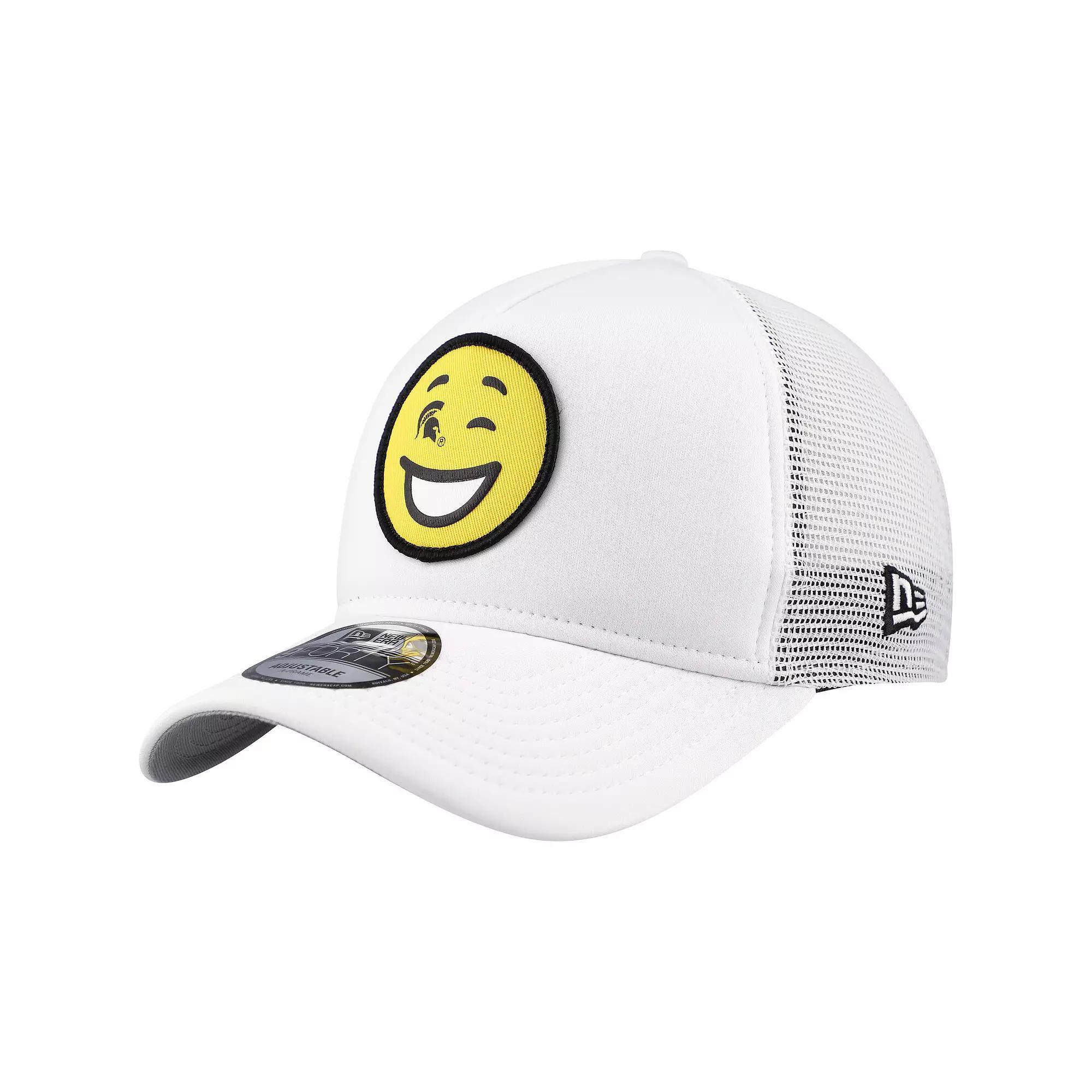 Men's New Era White Michigan State Spartans Wink Foam Trucker Adjustable Hat Product Image