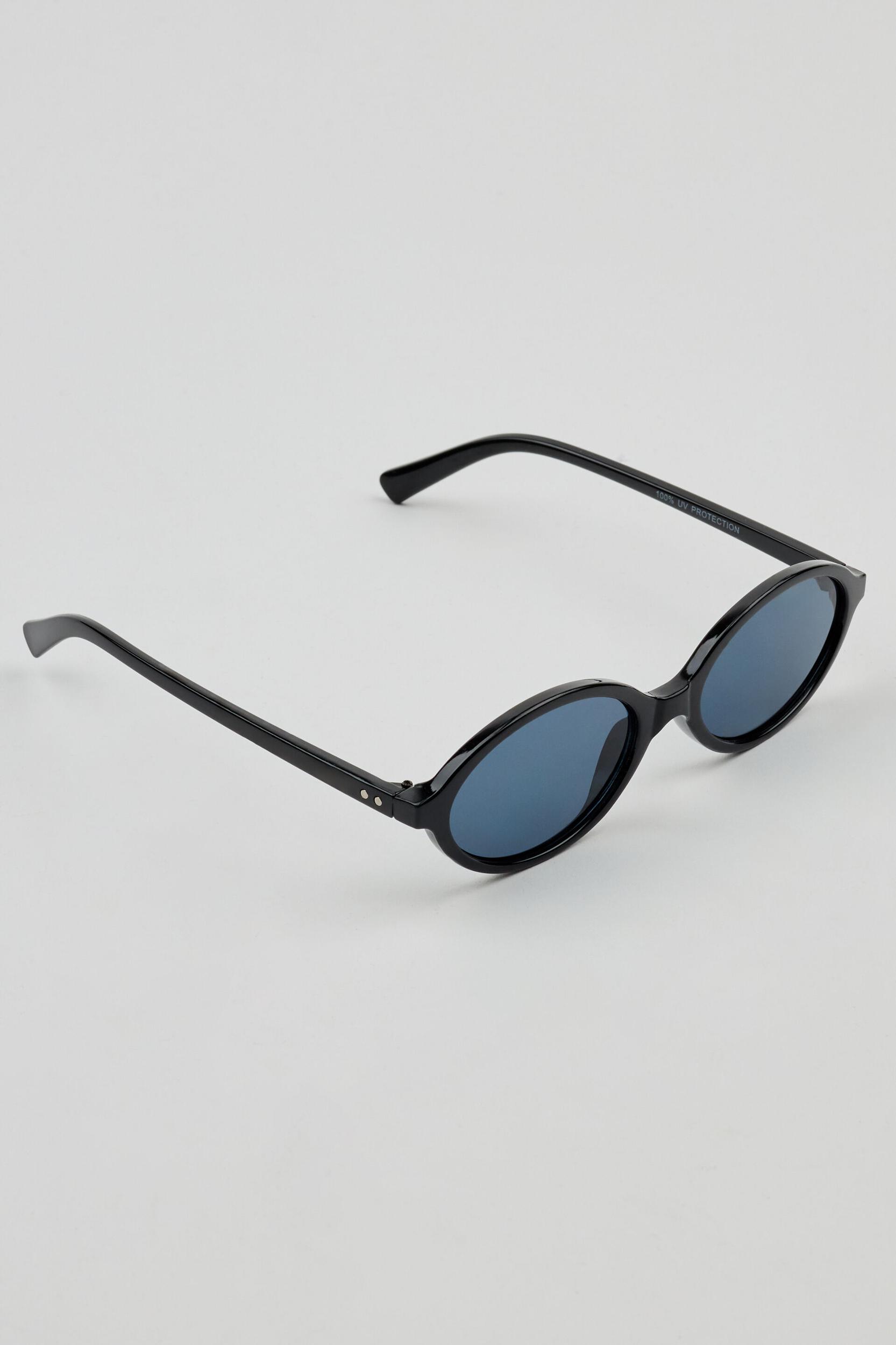 Slim Oval Sunnies Product Image