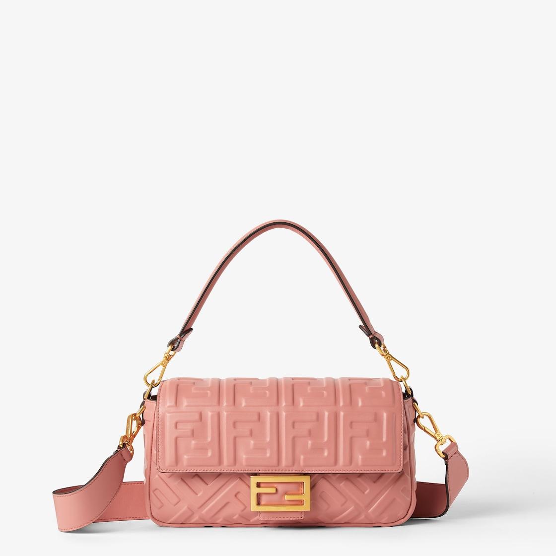BaguettePink leather bag Product Image