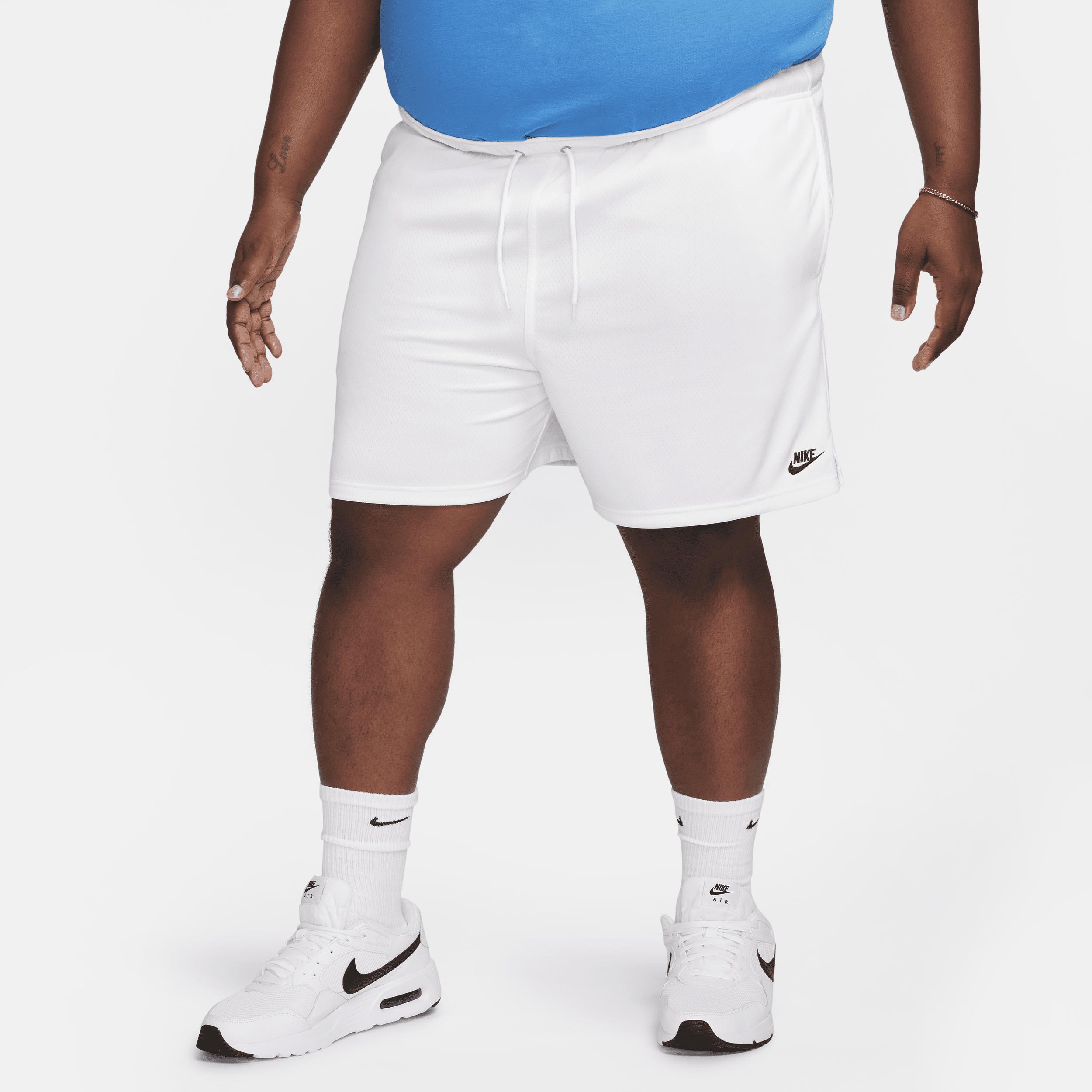 Nike Men's Club Mesh Flow Shorts Product Image