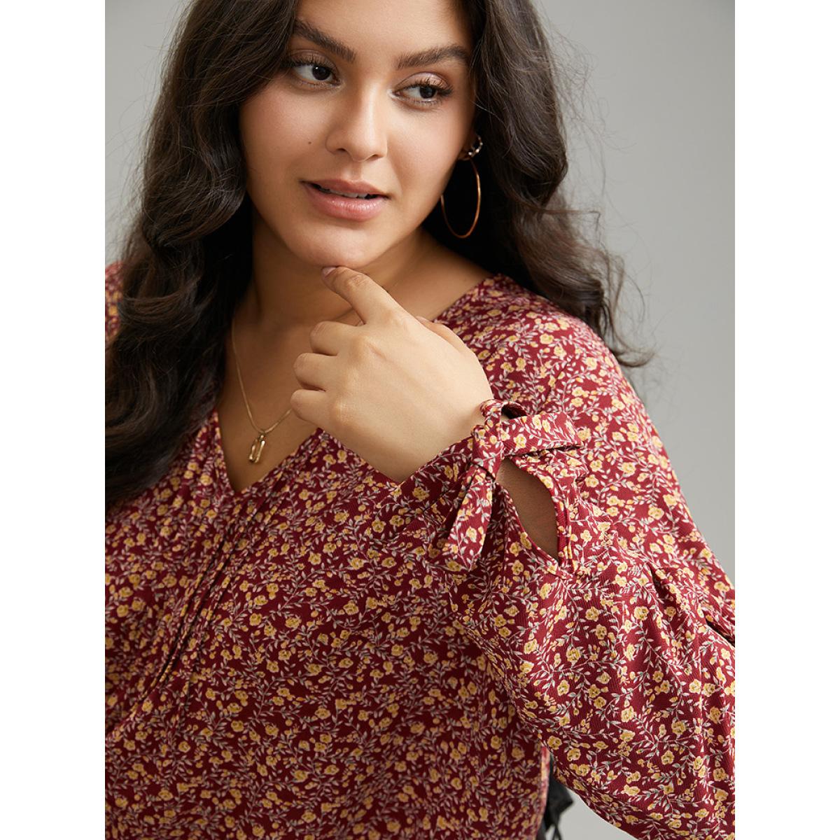 Plus Size Scarlet Ditsy Floral Ties V Neck Pleated Blouse Women Elegant Long Sleeve V-neck Dailywear Blouses BloomChic 26/4X Product Image