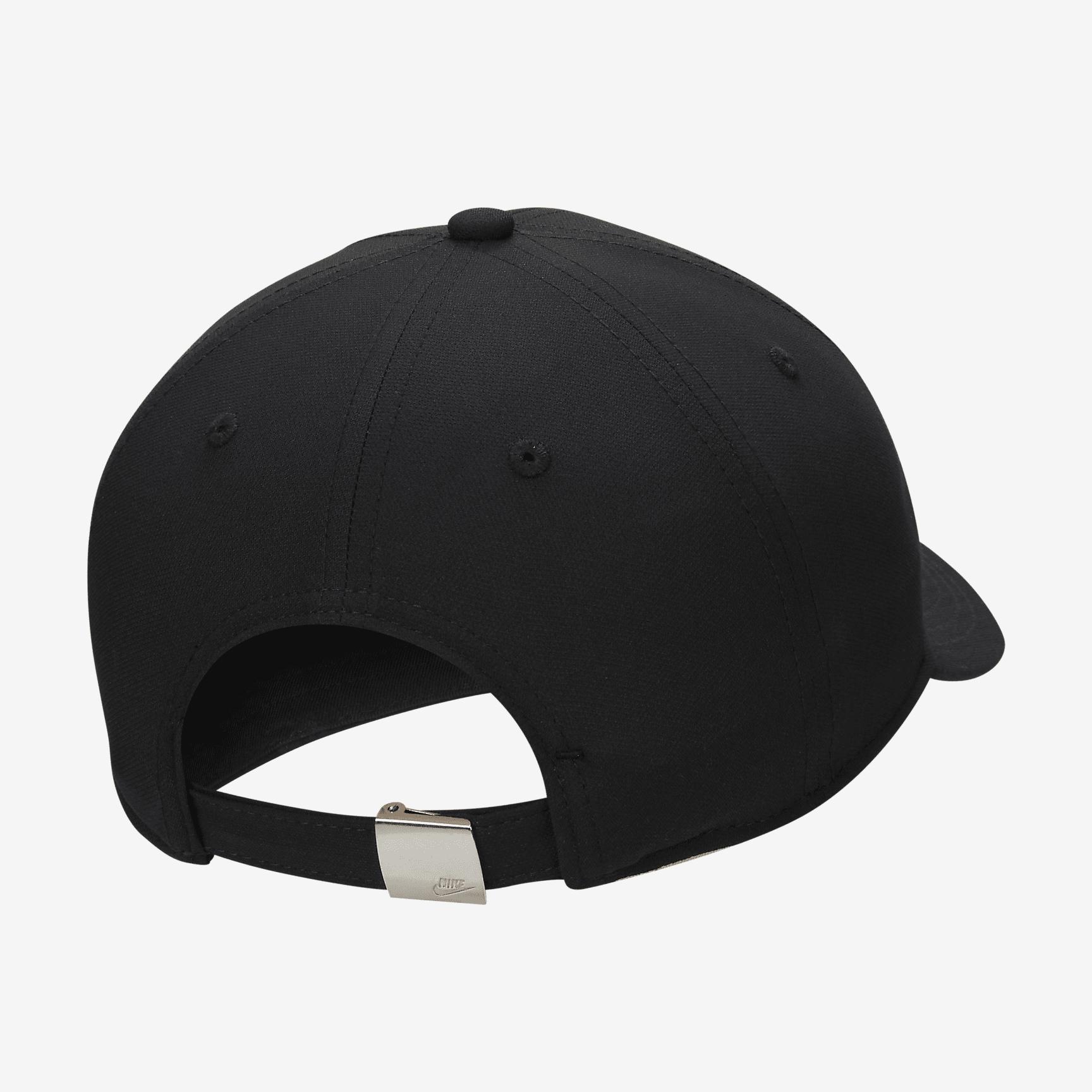 Nike Unisex Dri-FIT Club Structured Metal Logo Cap Product Image